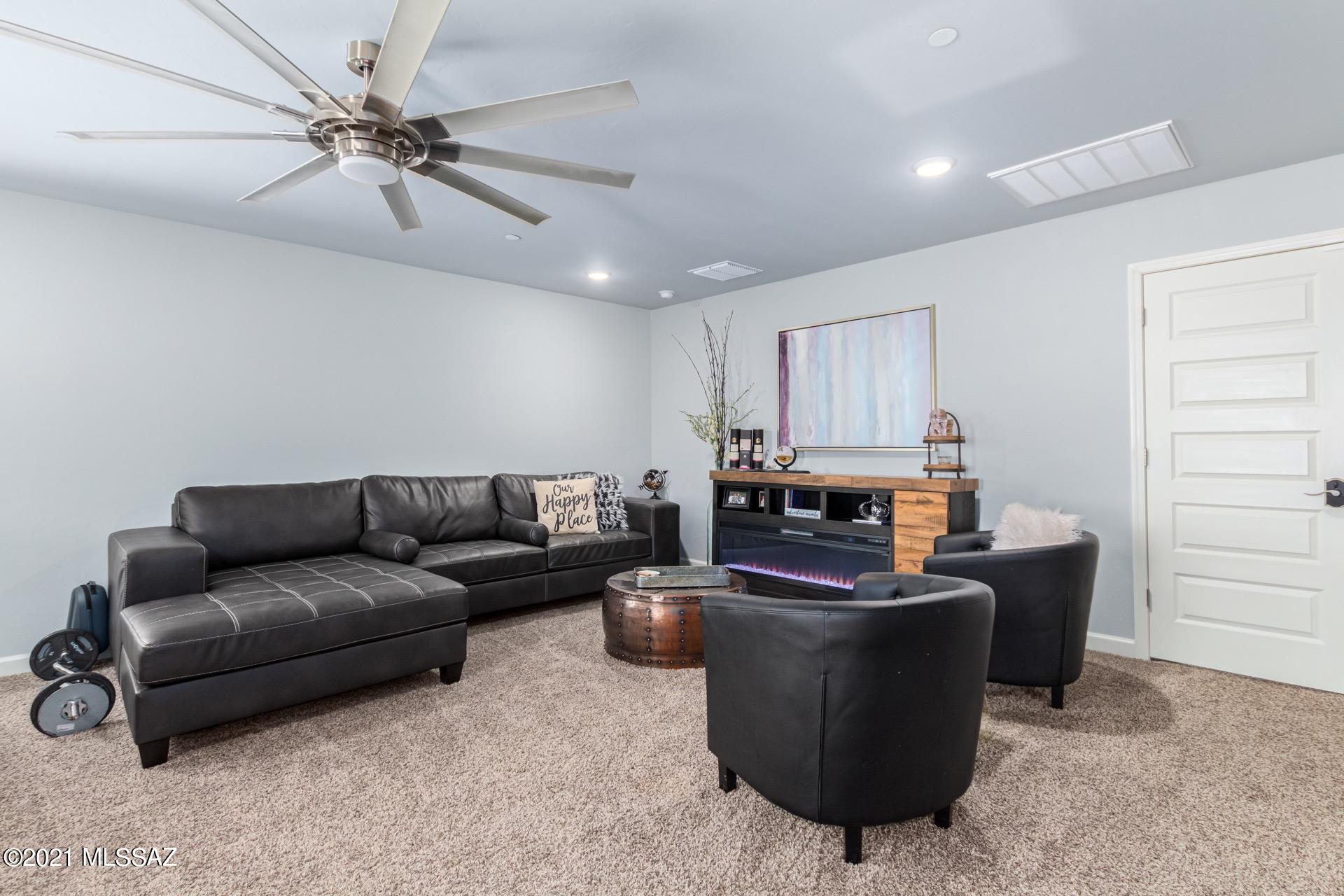 New Tucson Unit NO. 5 (1-312) - Residential