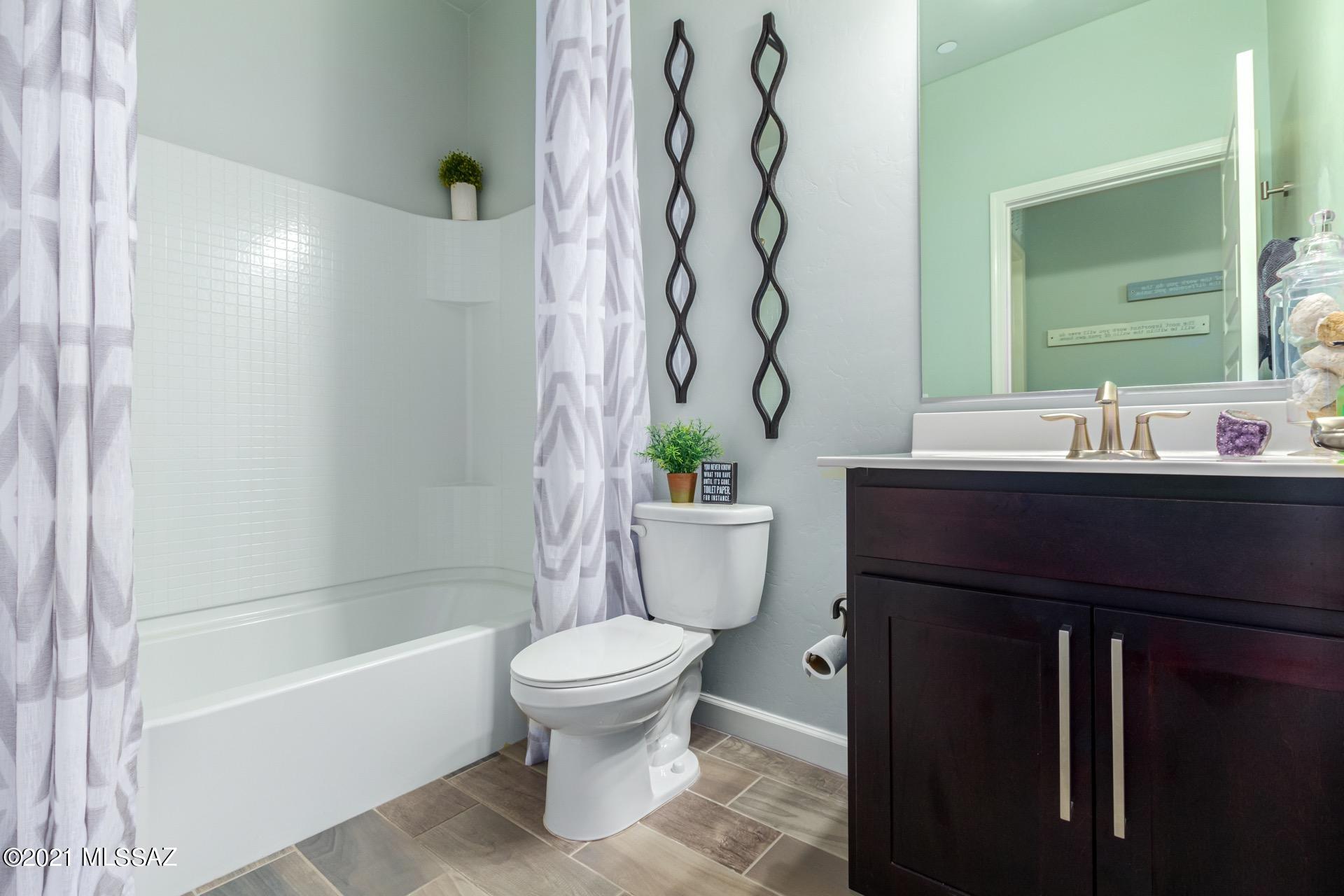 New Tucson Unit NO. 5 (1-312) - Residential