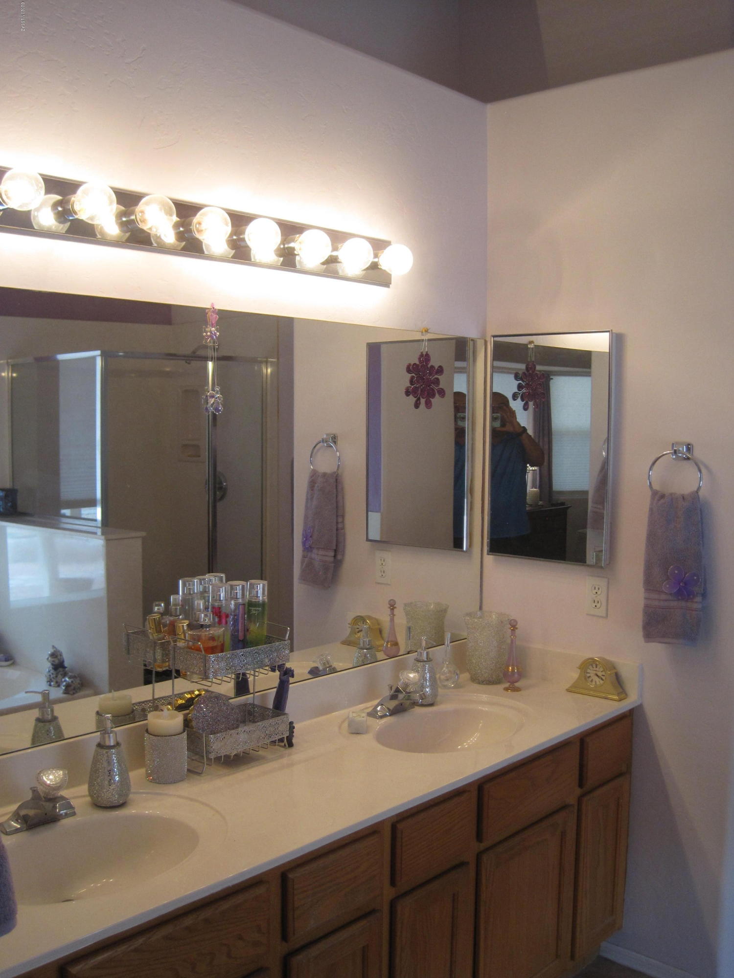 Thornydale Terrace(1-104) - Residential