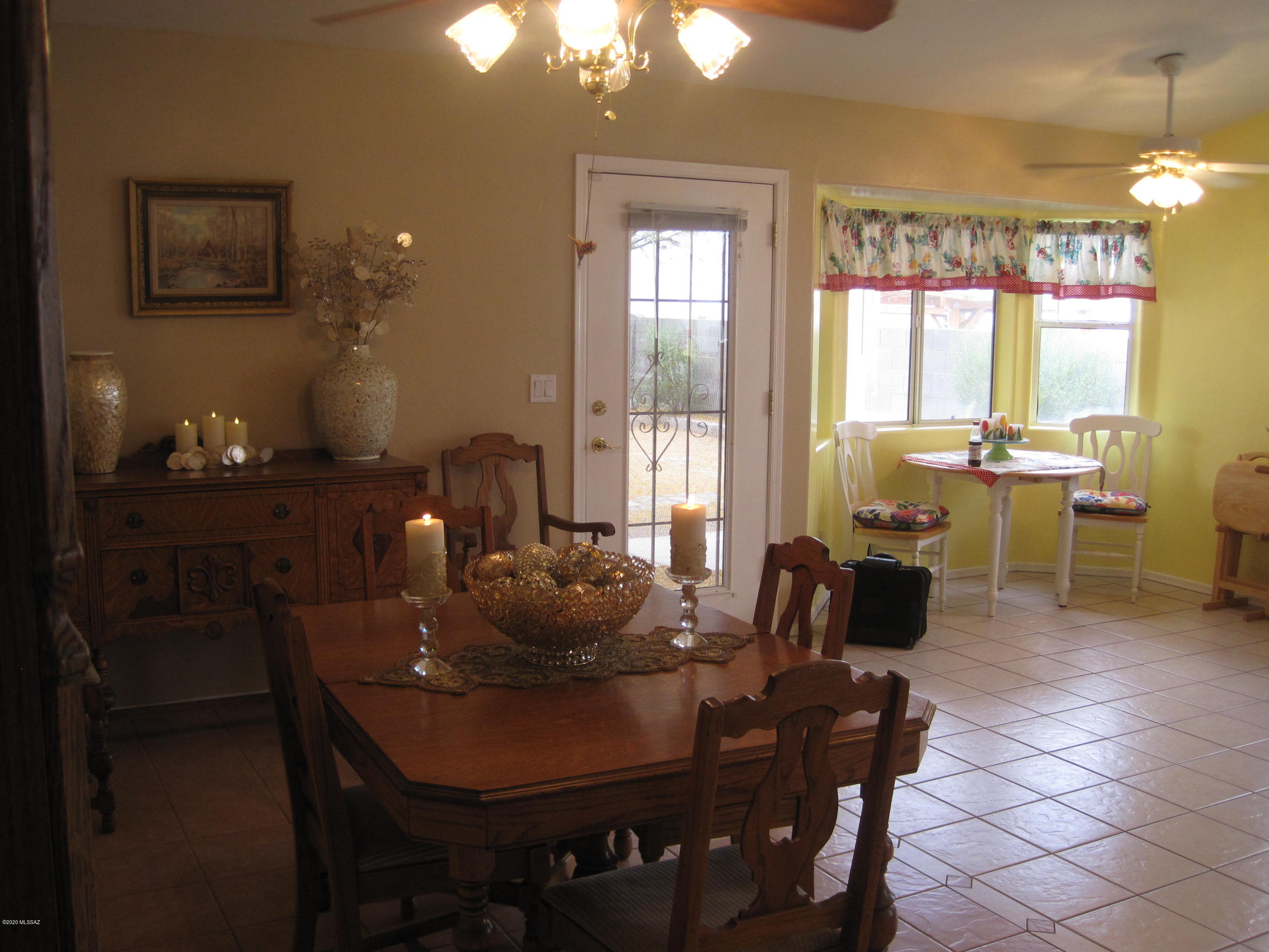 Thornydale Terrace(1-104) - Residential