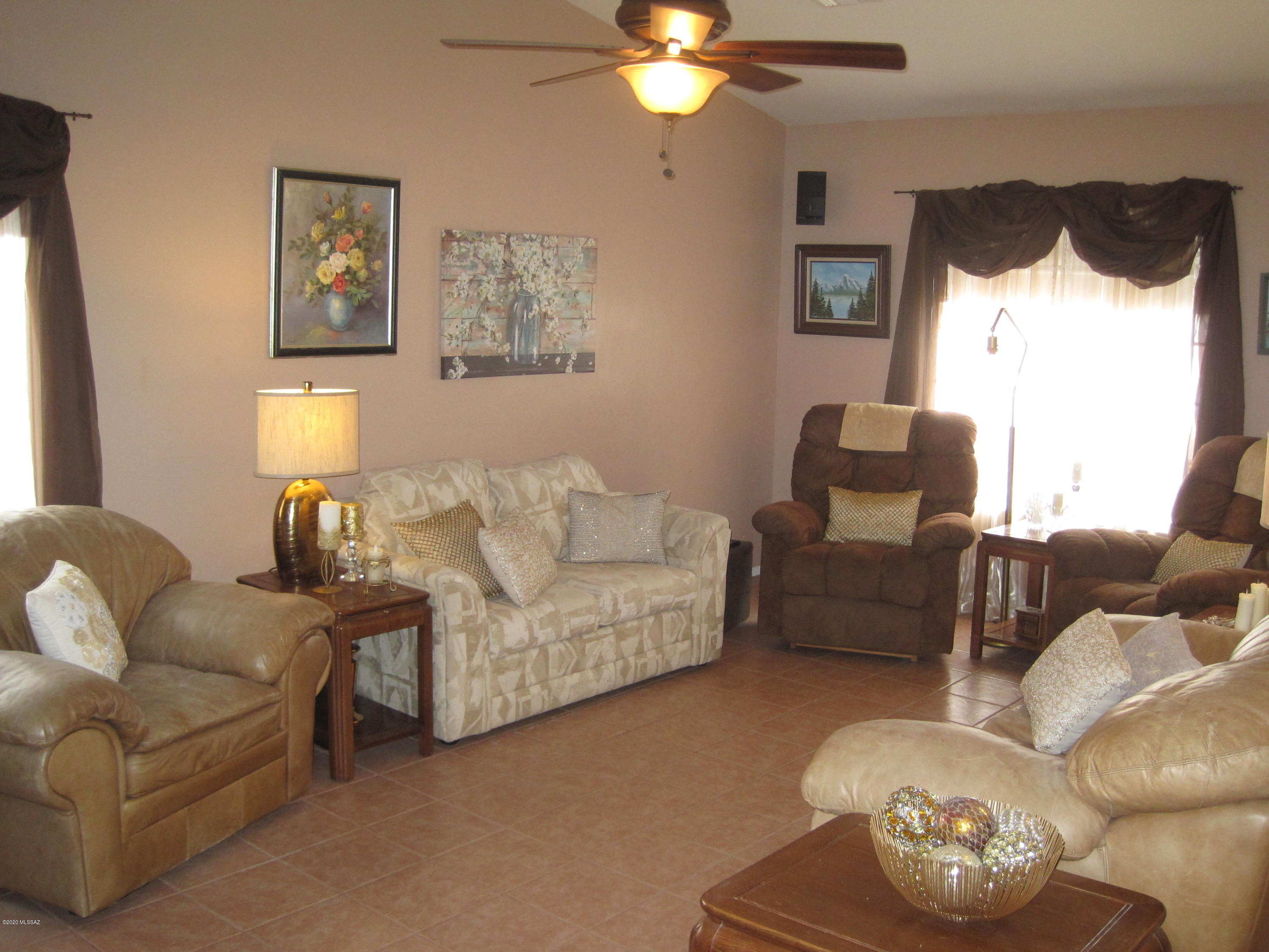 Thornydale Terrace(1-104) - Residential