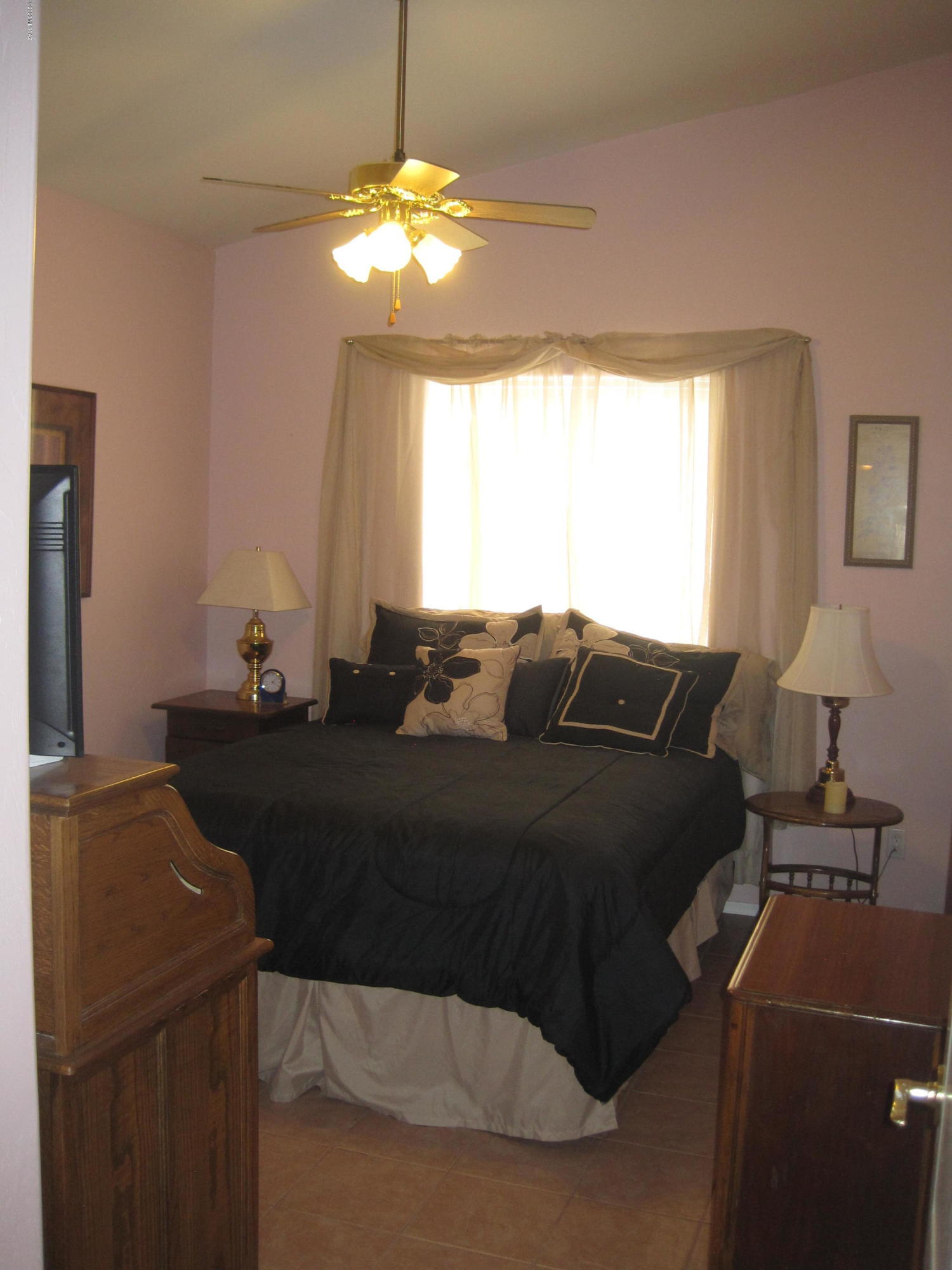 Thornydale Terrace(1-104) - Residential