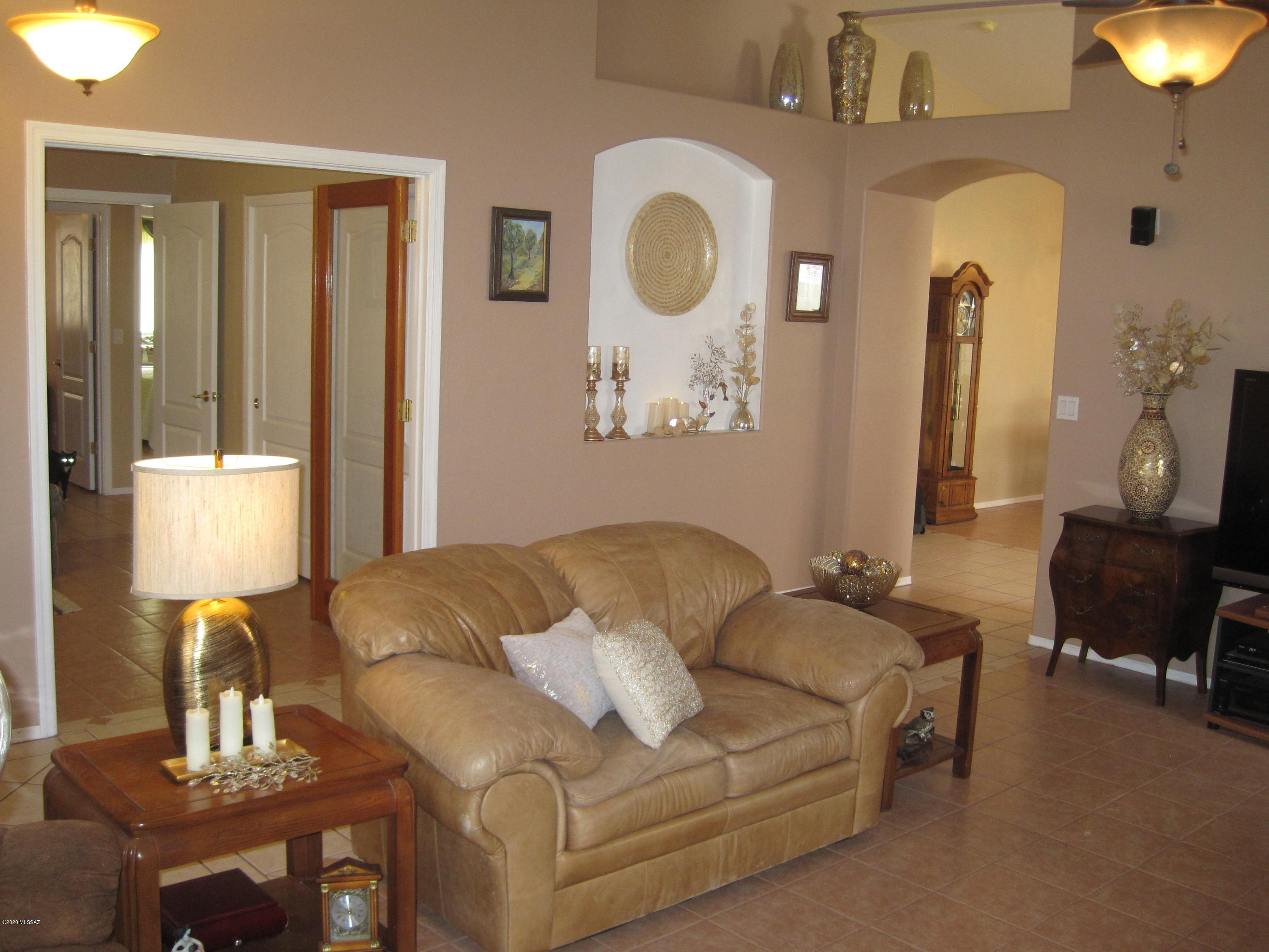 Thornydale Terrace(1-104) - Residential