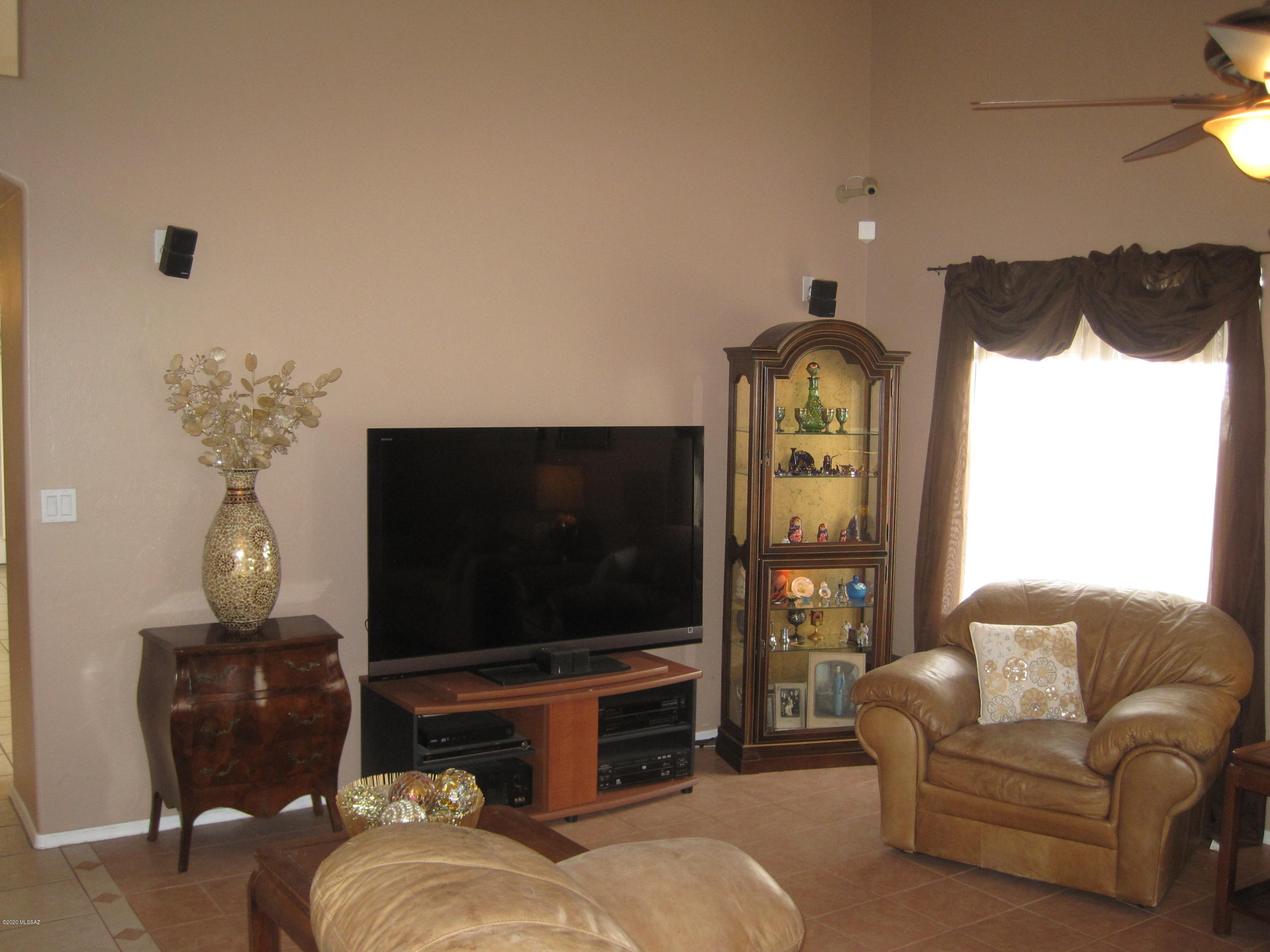 Thornydale Terrace(1-104) - Residential