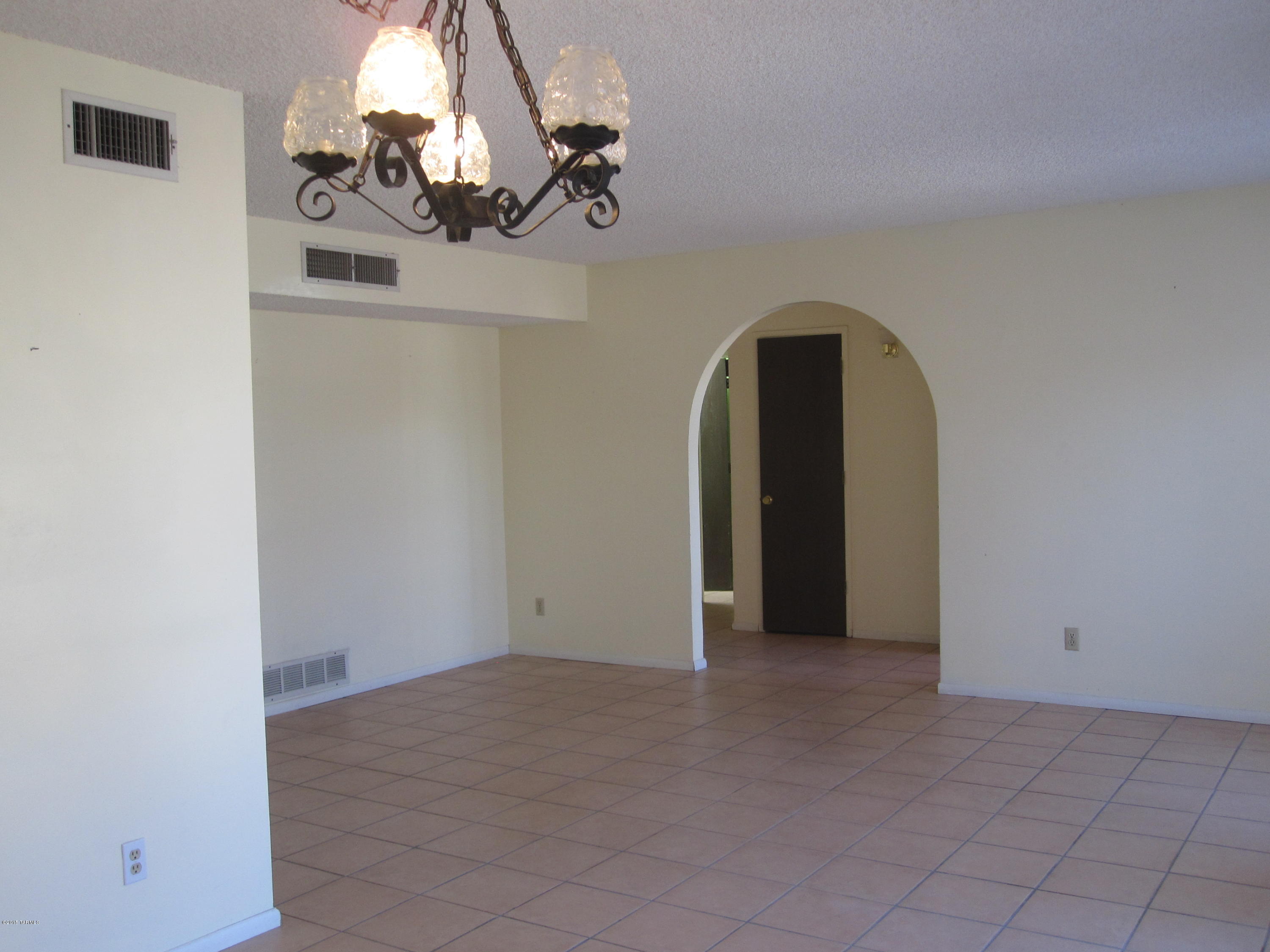 Sahuaro Vista (1-21) - Residential
