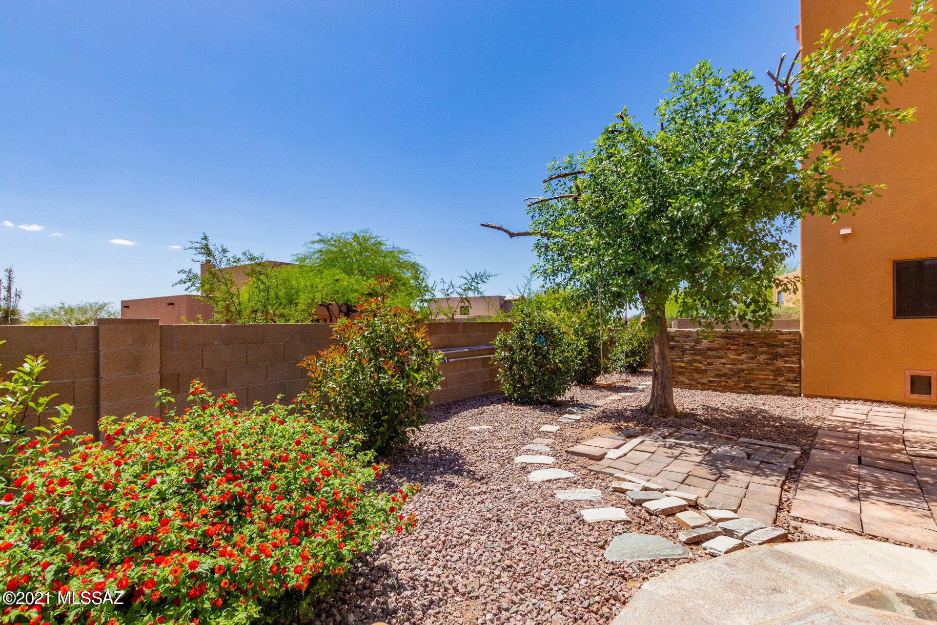 Rincon Trails (1-505) - Residential
