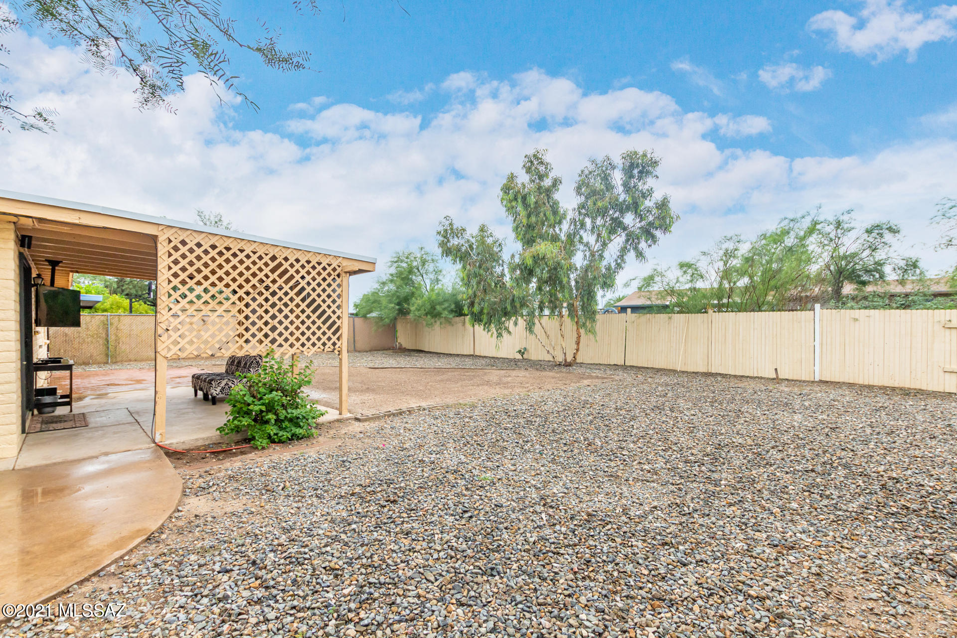 Casas Adobes Park (277-415) - Residential