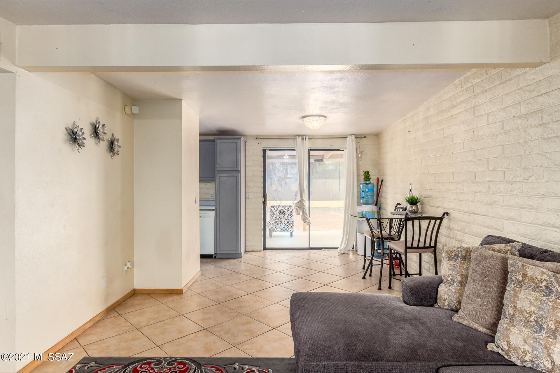 Casas Adobes Park (277-415) - Residential