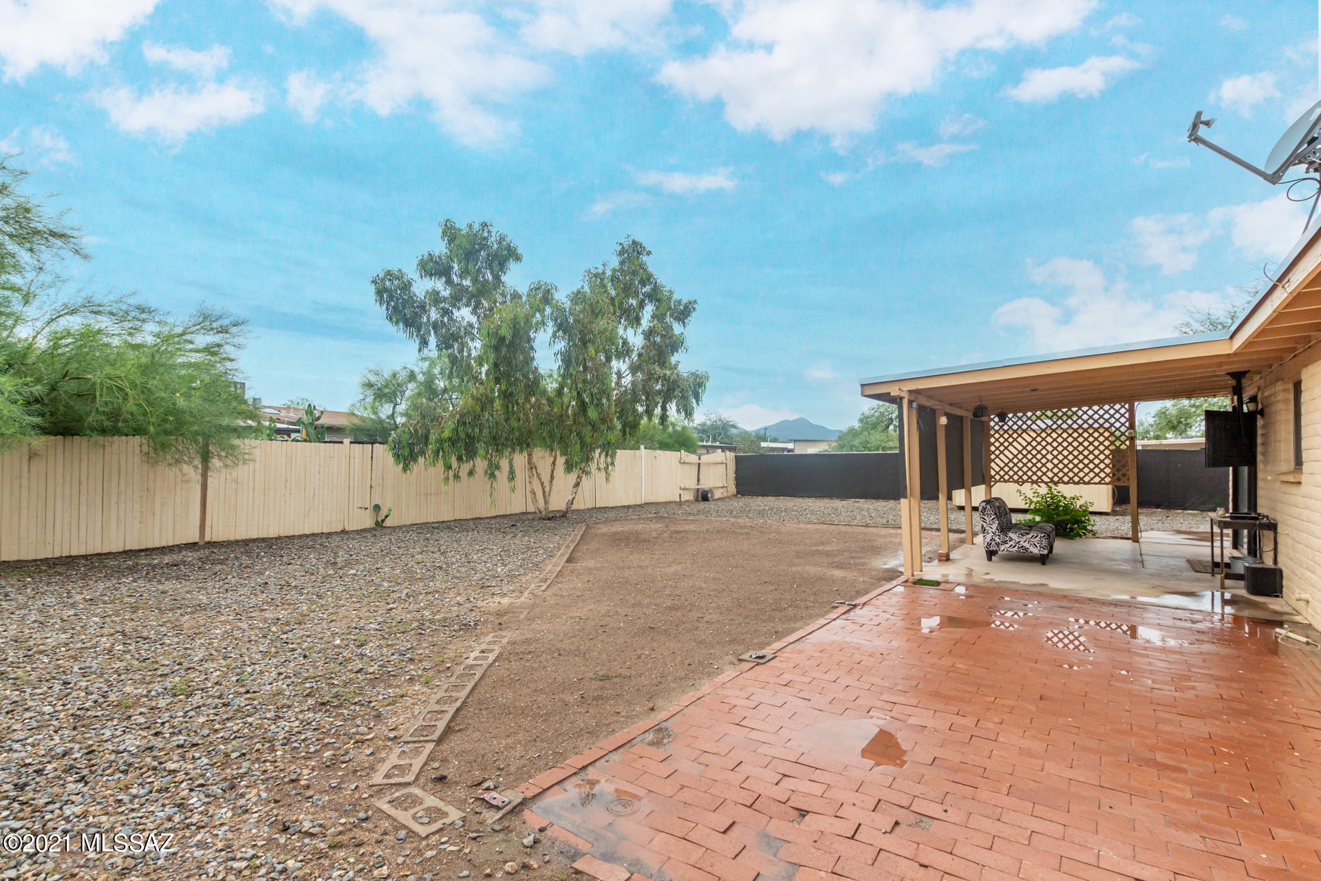 Casas Adobes Park (277-415) - Residential