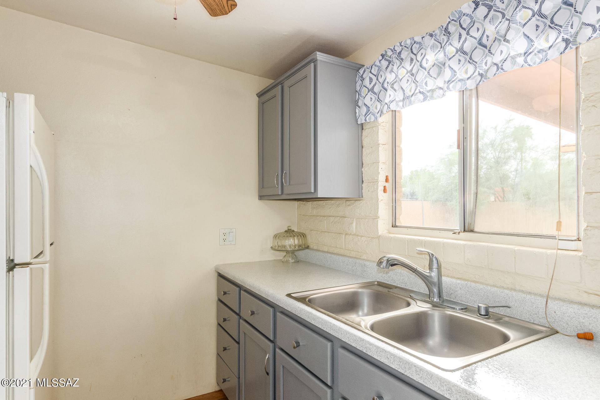 Casas Adobes Park (277-415) - Residential