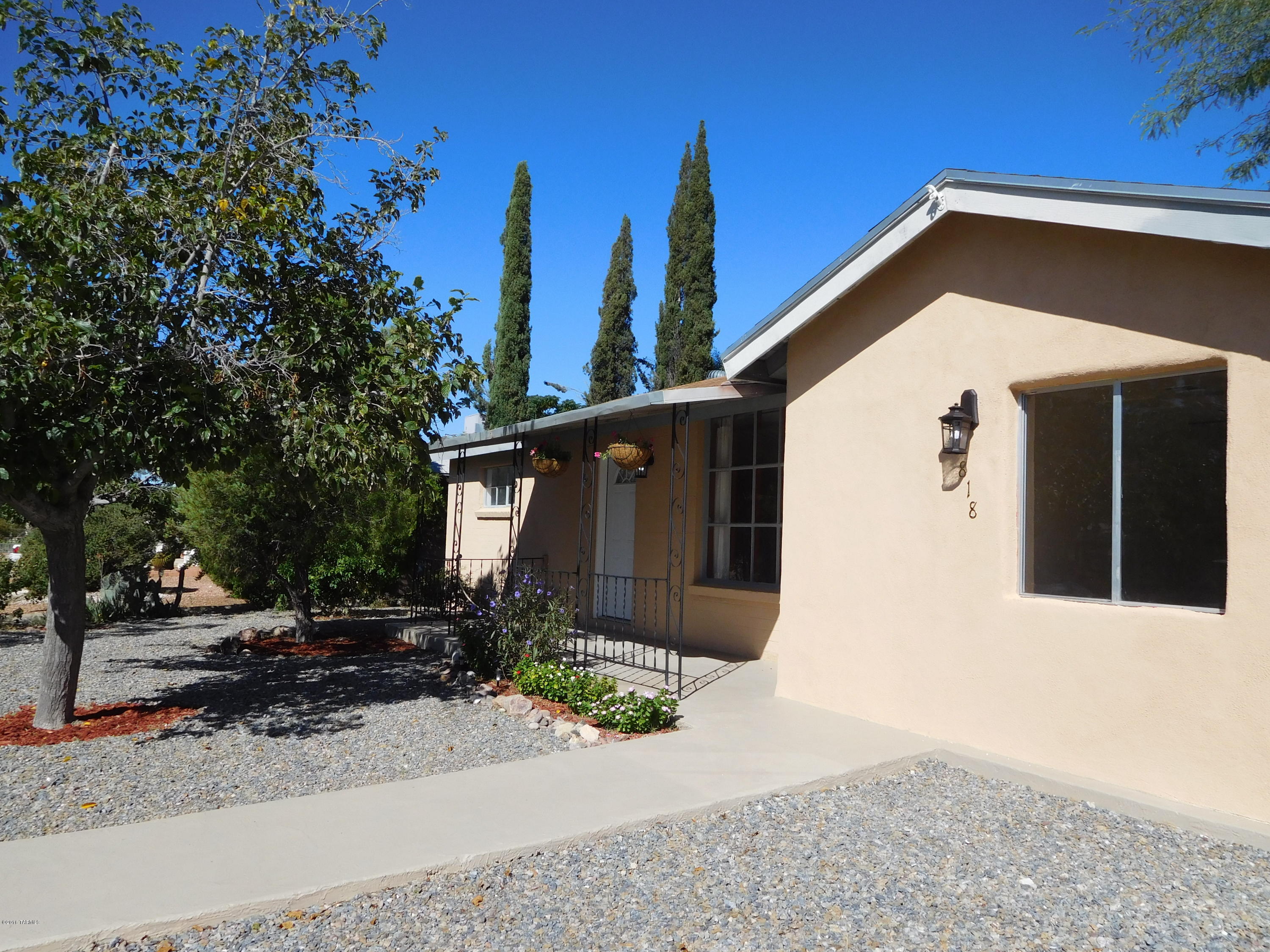 Mission Manor - Residential
