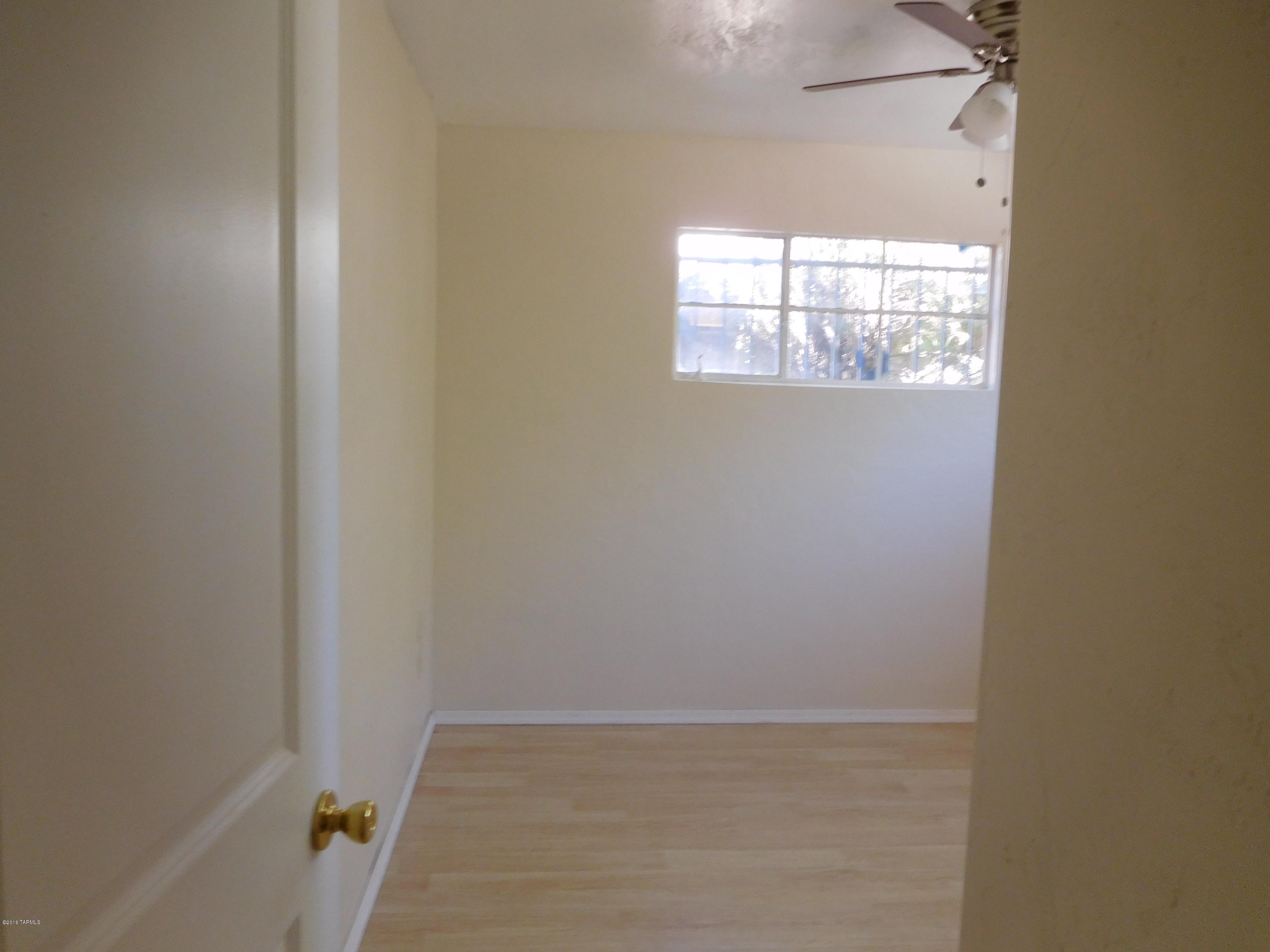 Mission Manor - Residential