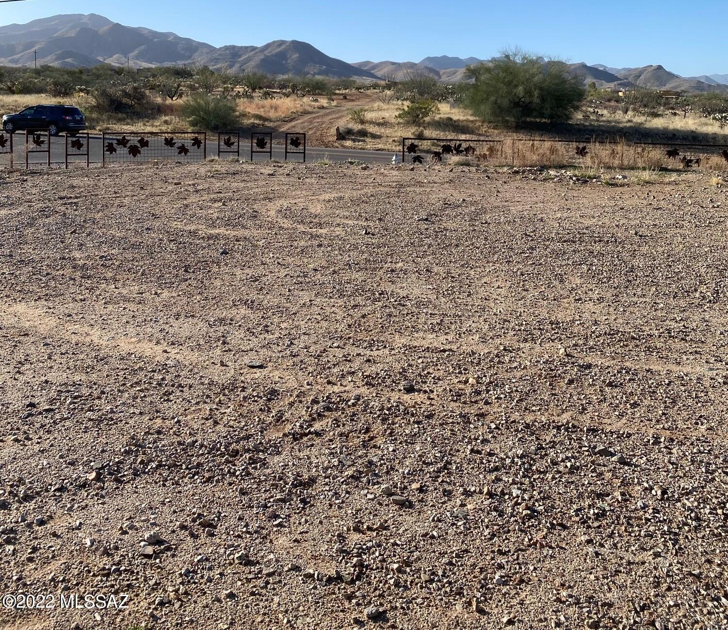 Great corner lot in Corona de Tucson, ready to be built on! Located in the Vail School District and convenient to Tucson, Sahuarita, Raytheon, Amazon and much more. Utilities to the lot line. Buyer to verify any material items.
