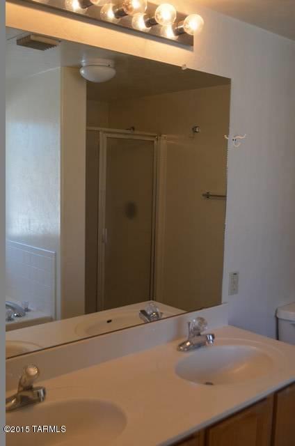 Sonrisa (1-121) - Residential Lease