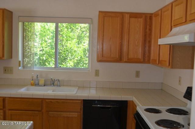 Sonrisa (1-121) - Residential Lease