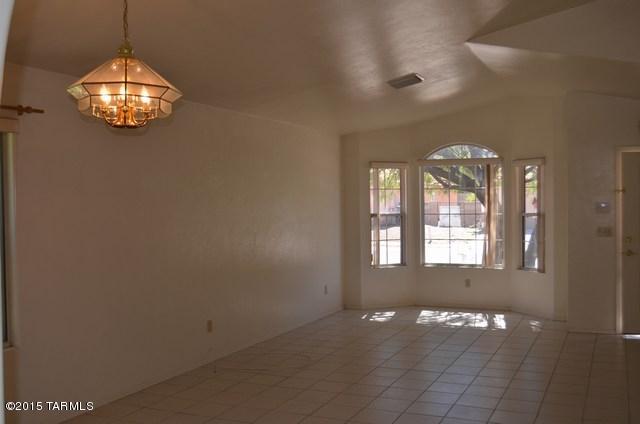 Sonrisa (1-121) - Residential Lease
