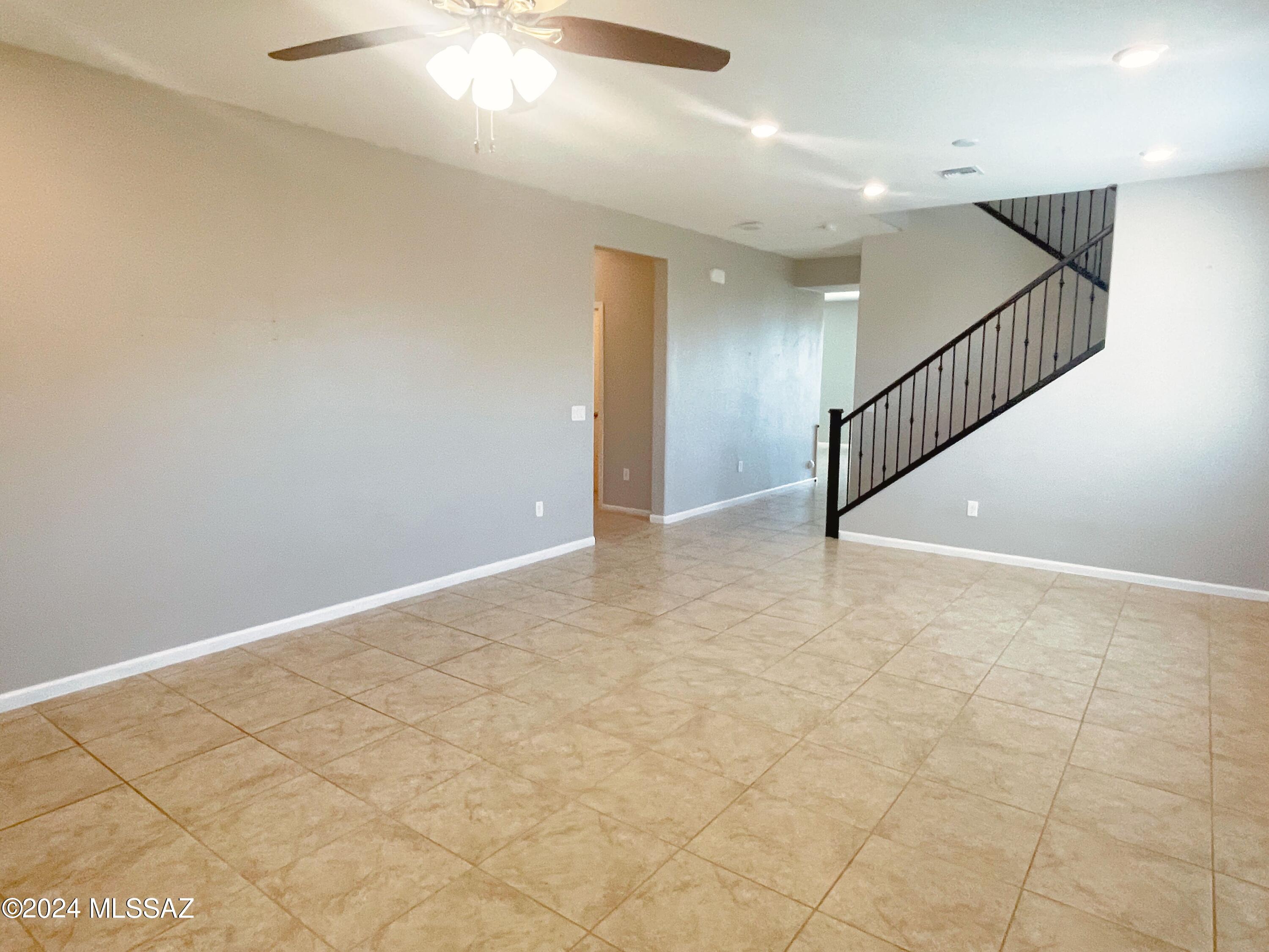 Santa Rita Ranch III SQ20141350560 - Residential Lease
