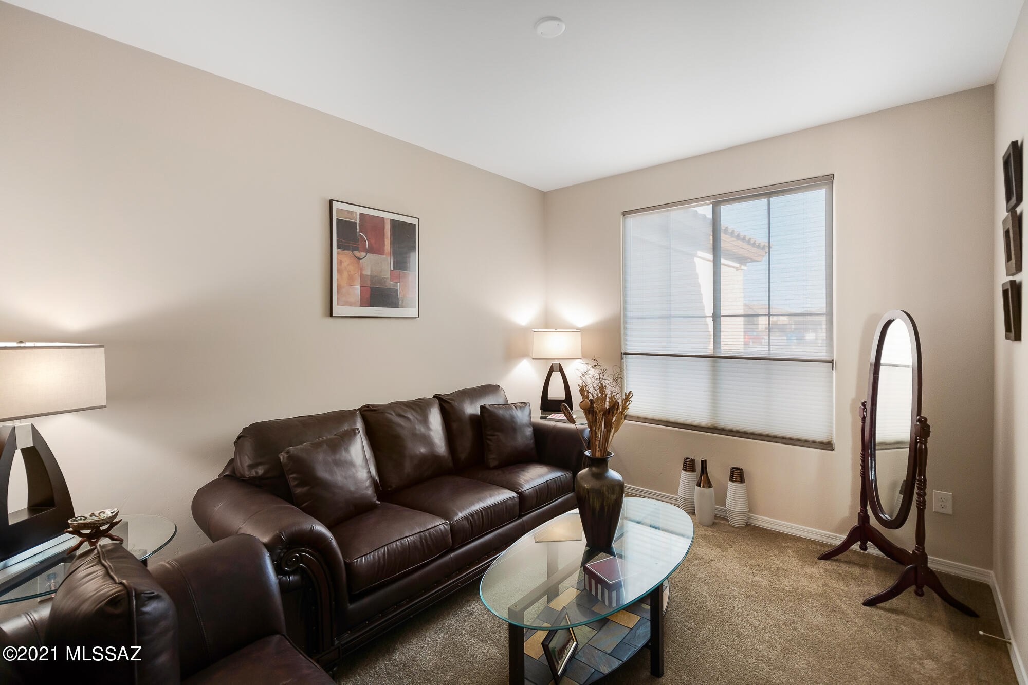 Camino De Oeste SQ20171600112 - Residential