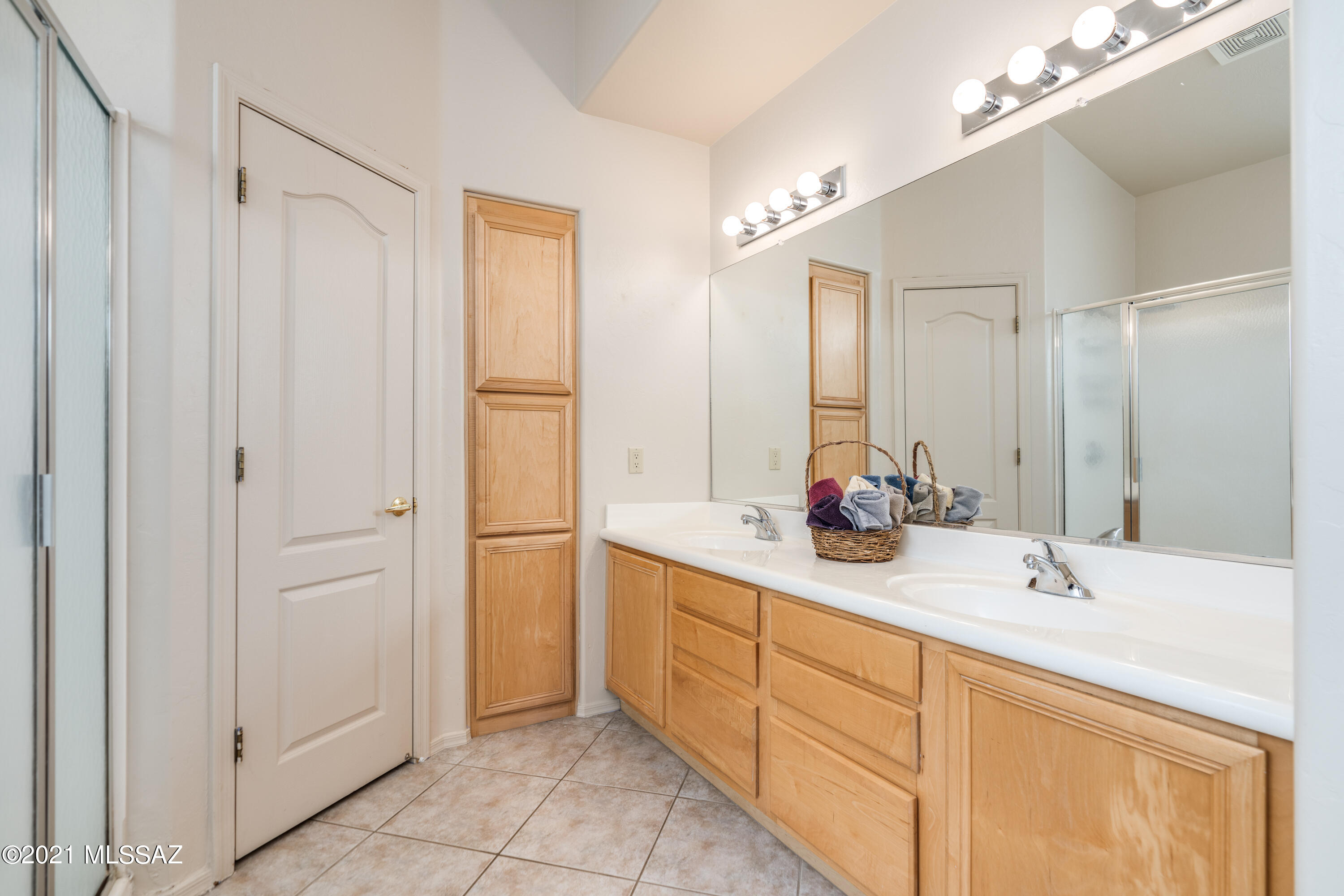 Sabino Hills (1-70) - Residential