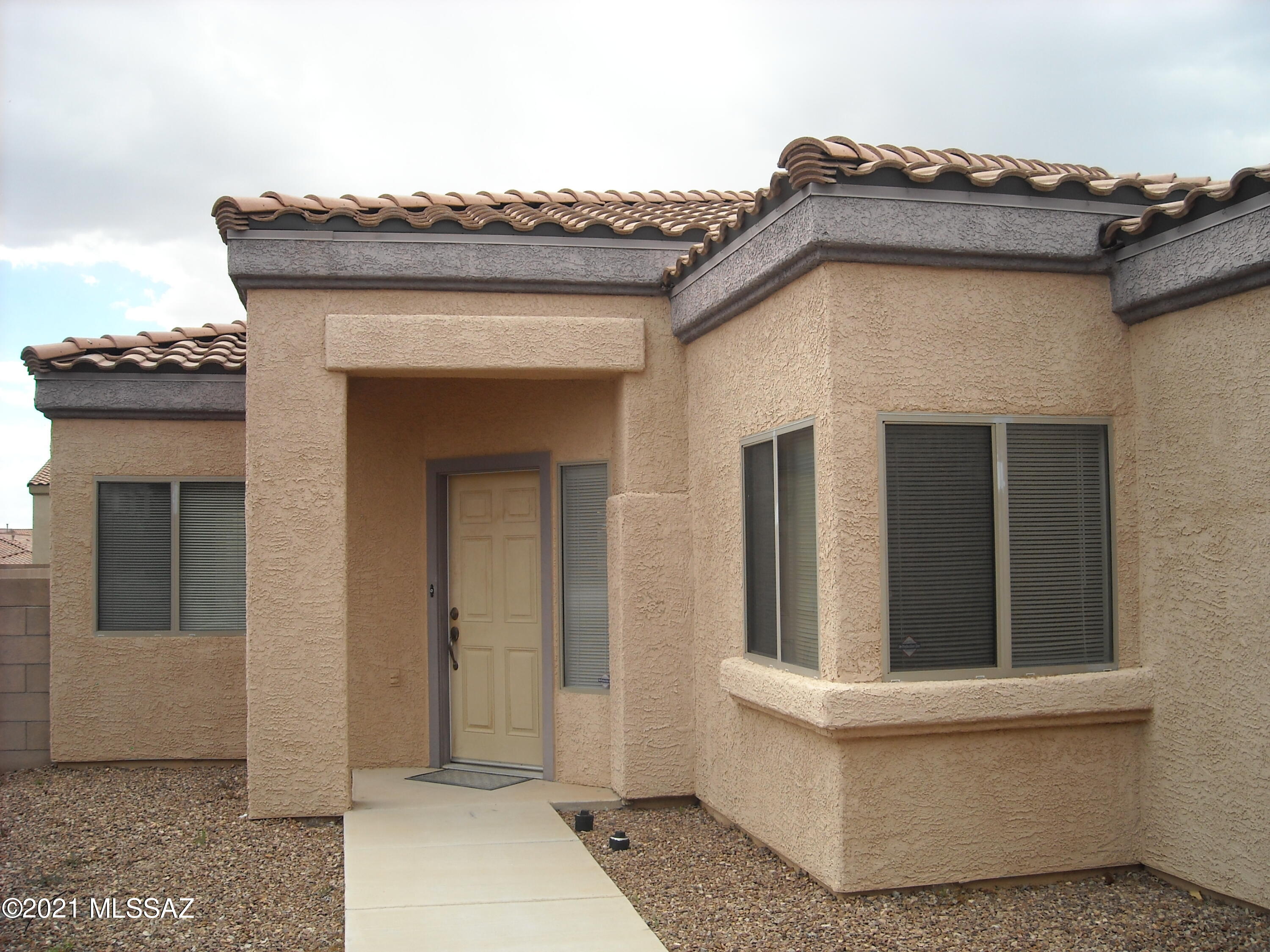 Camino Verde Estates (1-14) - Residential Lease