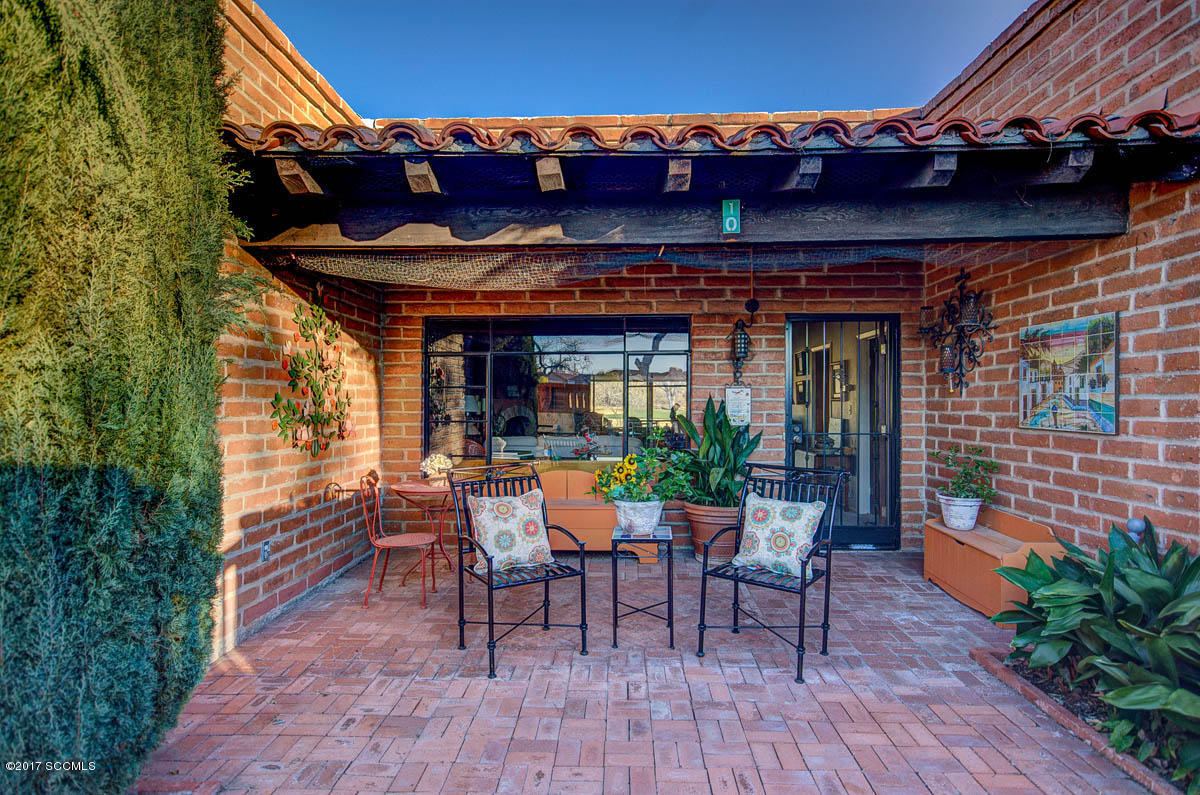 Fairway Villas (1-70) - Residential