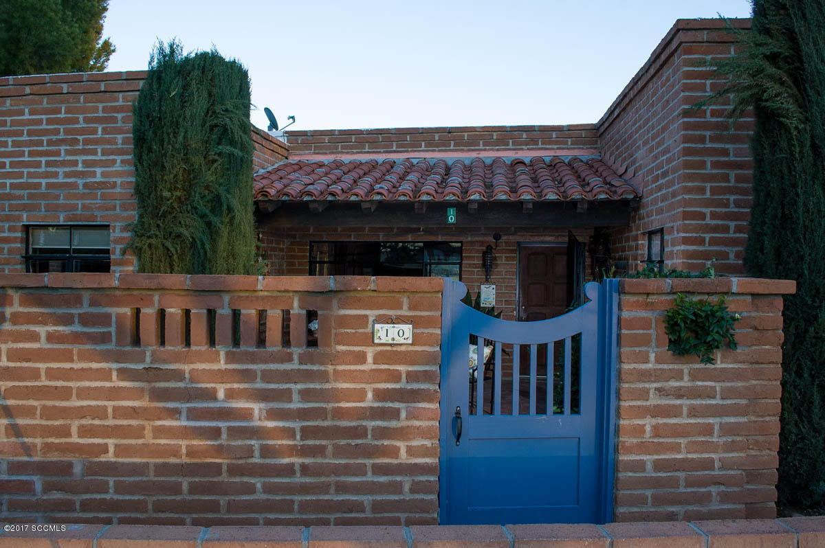 Fairway Villas (1-70) - Residential
