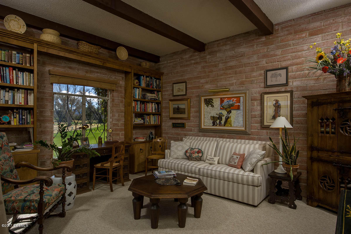 Fairway Villas (1-70) - Residential