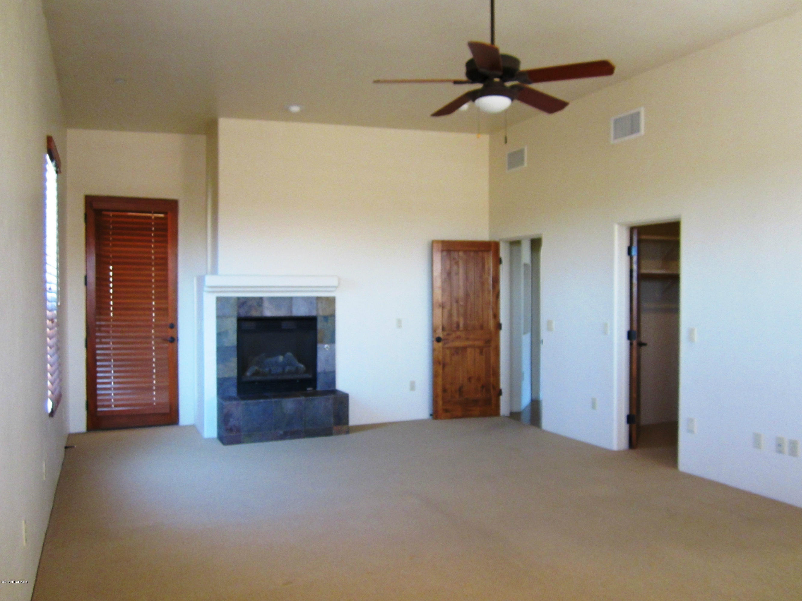 Pusch Ridge Vistas (1-31) - Residential Lease