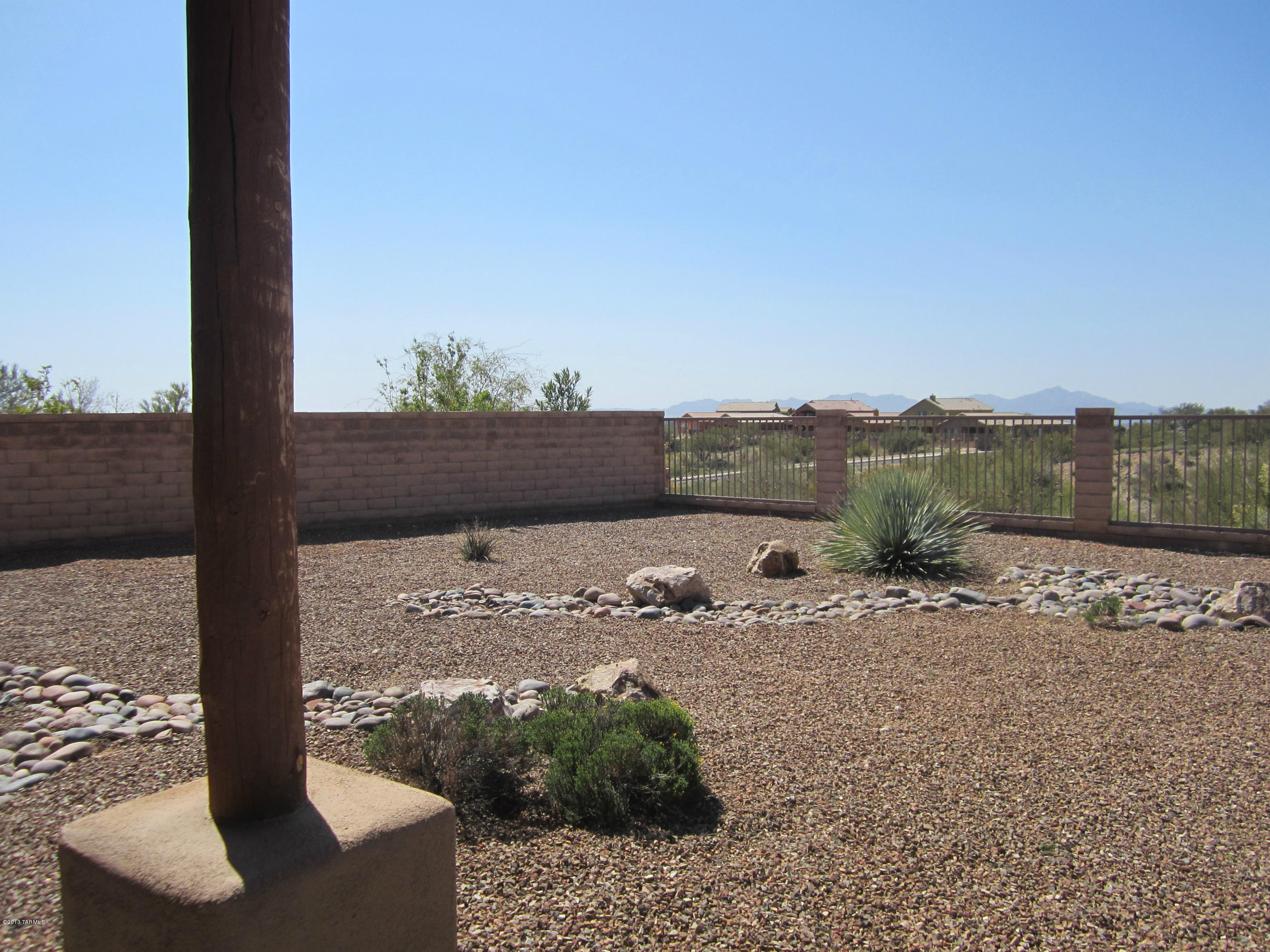Pusch Ridge Vistas (1-31) - Residential Lease