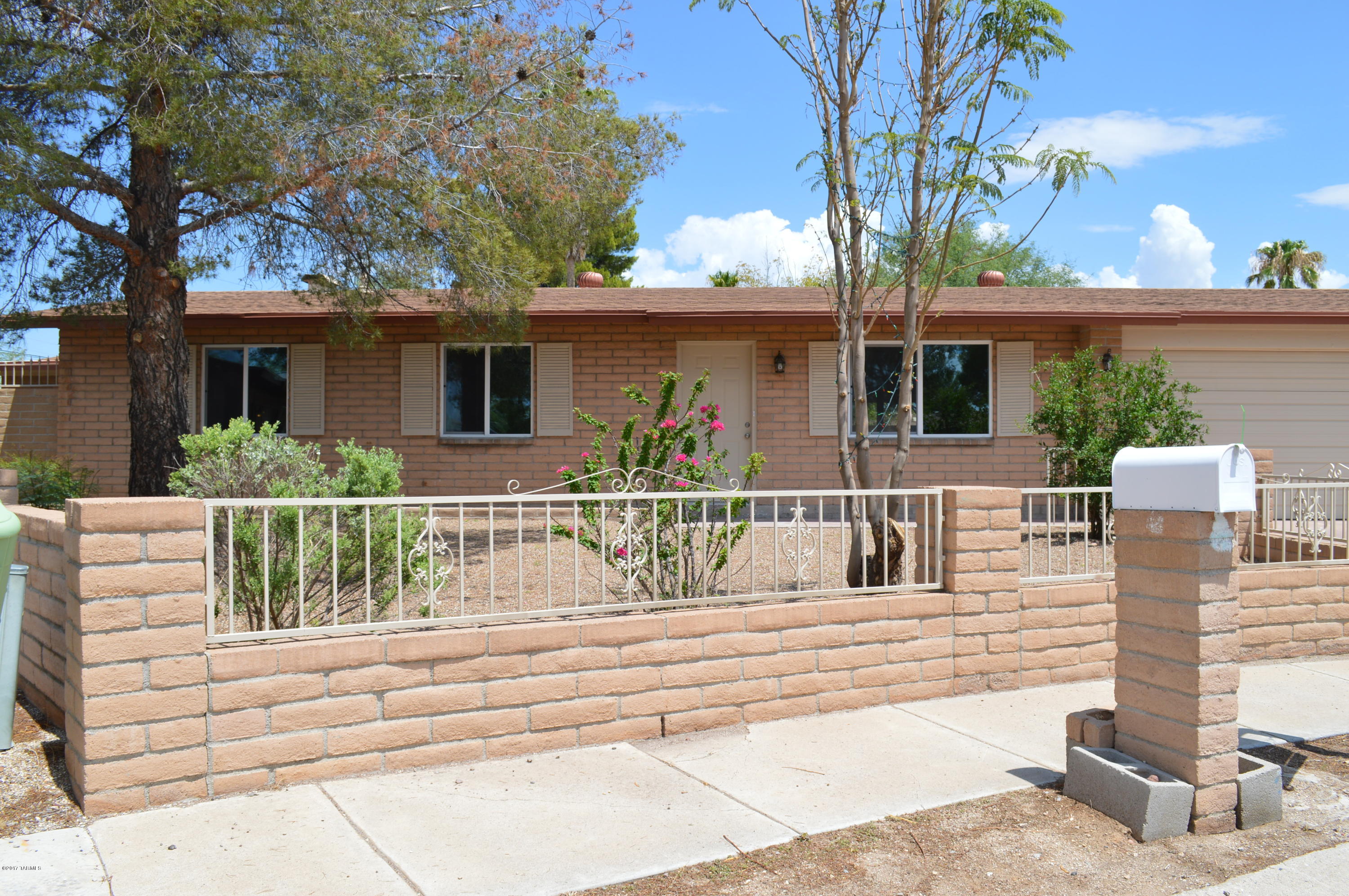 Come and see for yourself...  This rare 3 bedroom, 2 bathroom fully renovated home with an extra large master bedroom an an extended 2 car garage located in a cul-de-sac.  Best part is NO HOA.  Private backyard with a pool, perfect for entertaining.  This will be your forever home.  New AC, newer roof, granite counter tops with brand new GE appliances. Seller is licensed to sell Real Estate in the State of AZ...Inquiry/offers, contact Nancy.