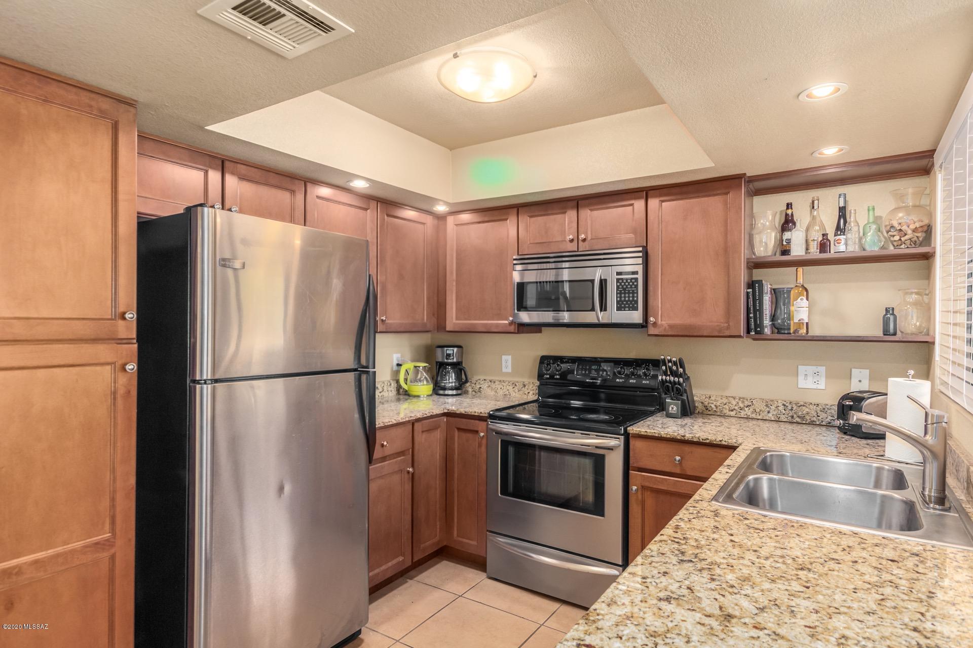 Villas at Sabino Canyon Condominiums - Residential