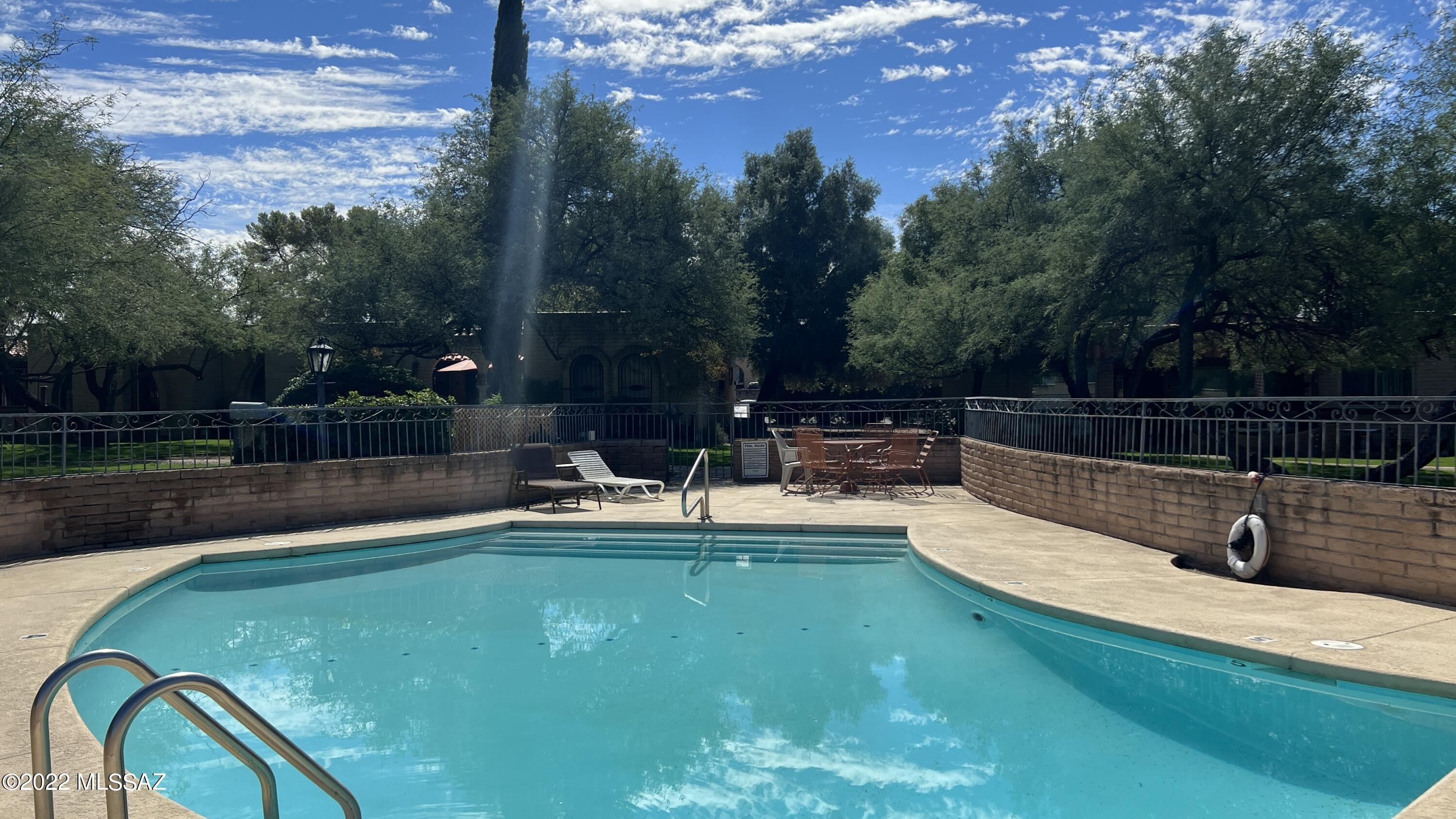 Woodland Hills - Residential