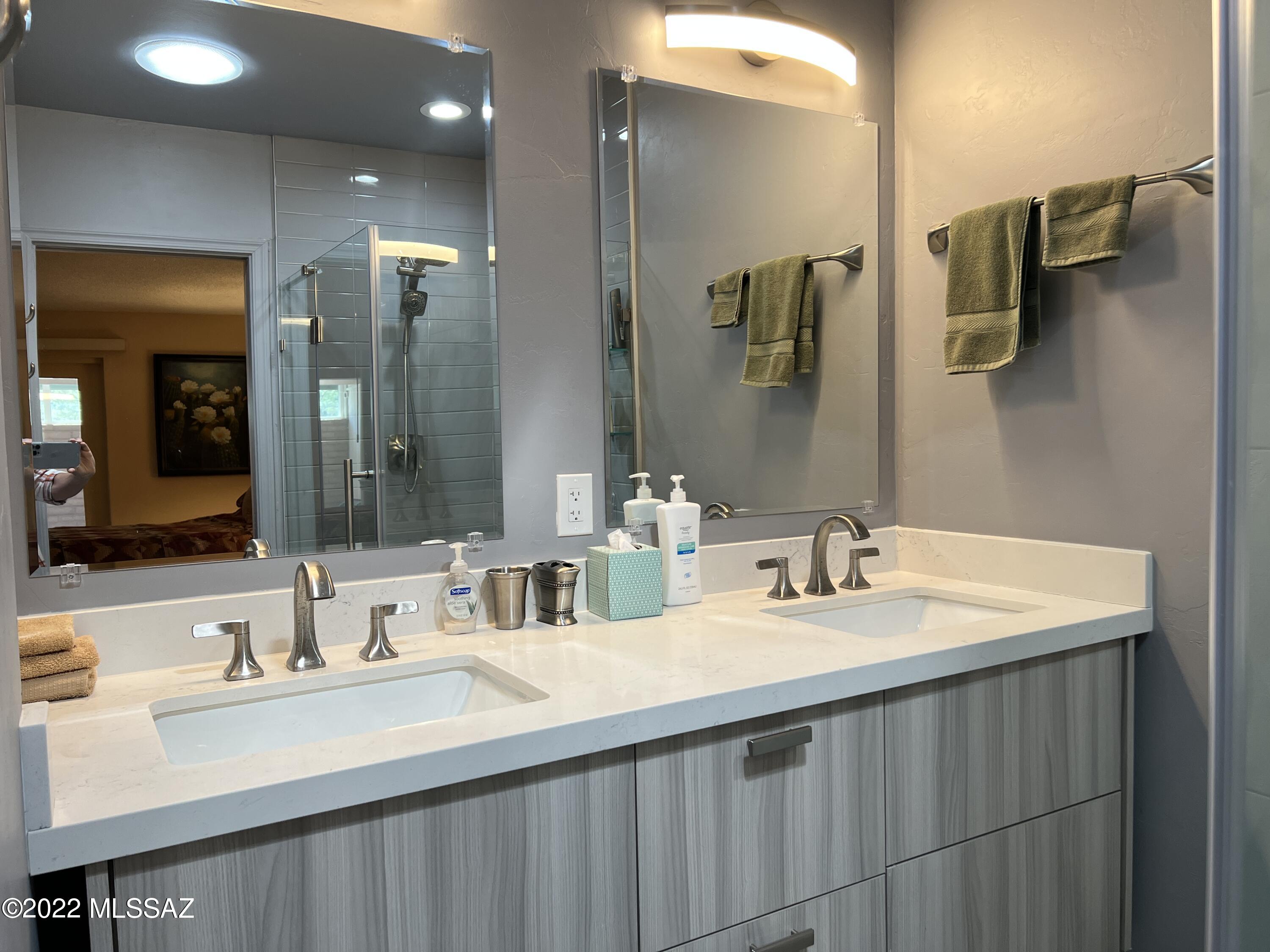 Woodland Hills - Residential