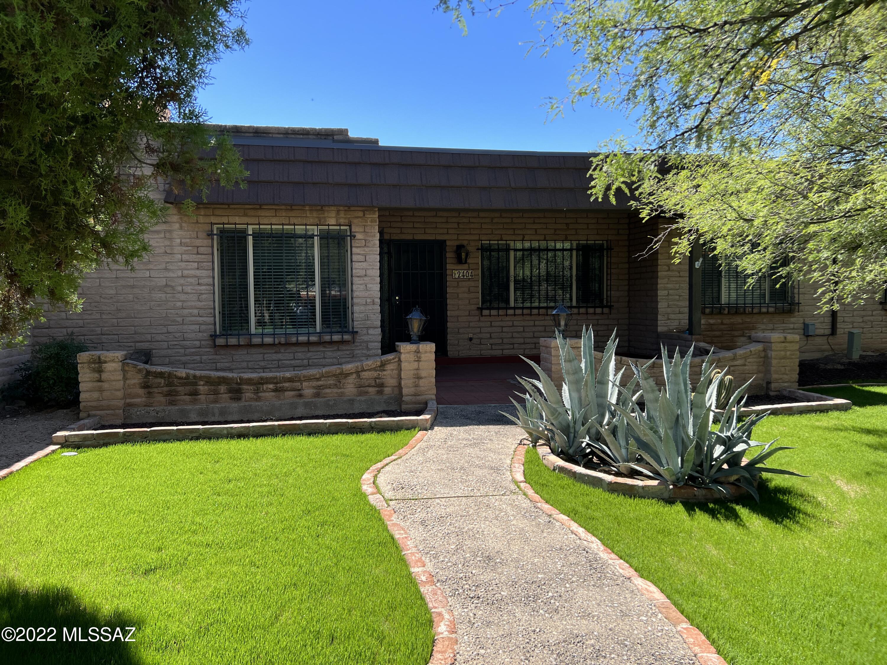 Woodland Hills - Residential