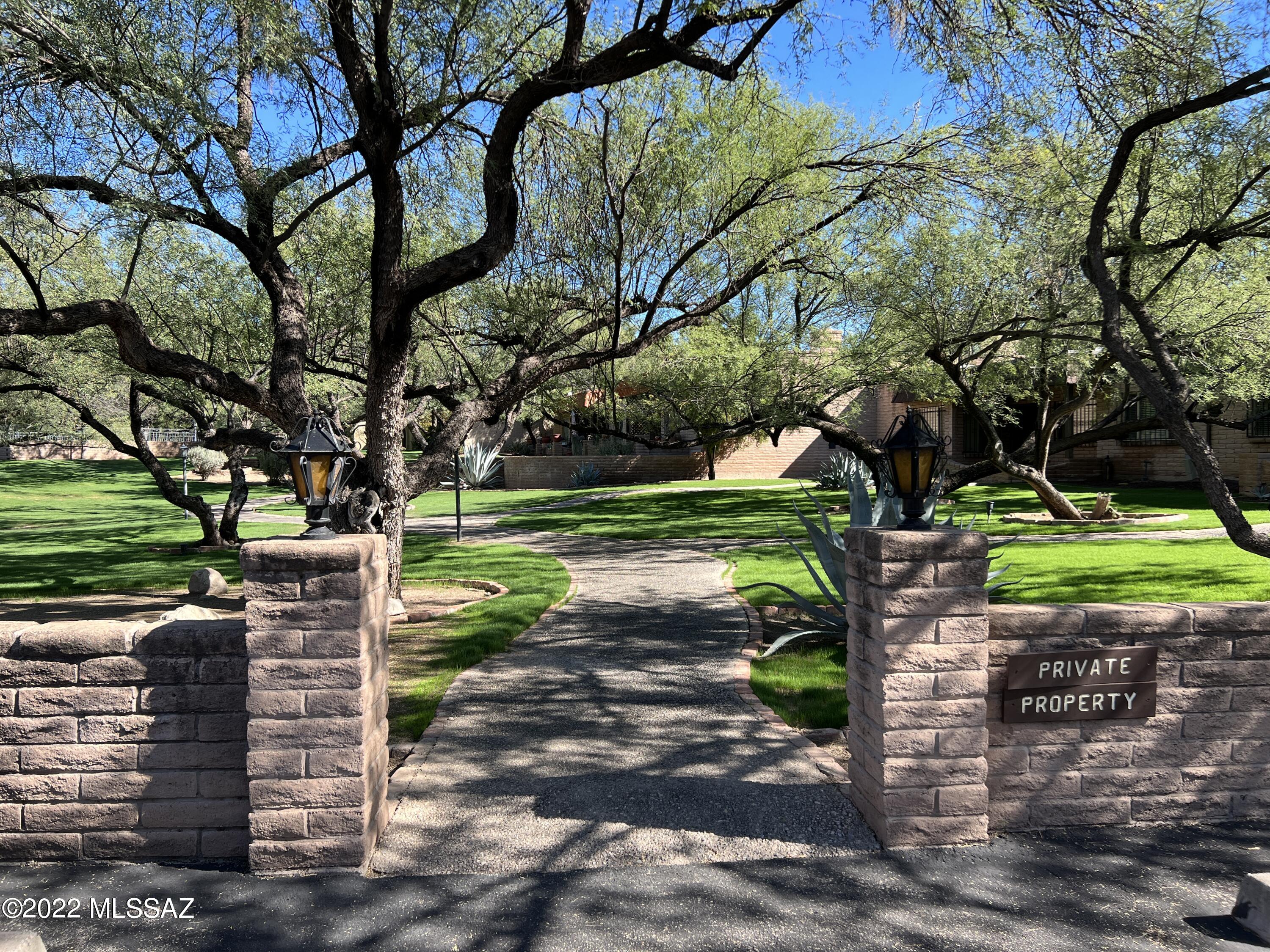 Woodland Hills - Residential