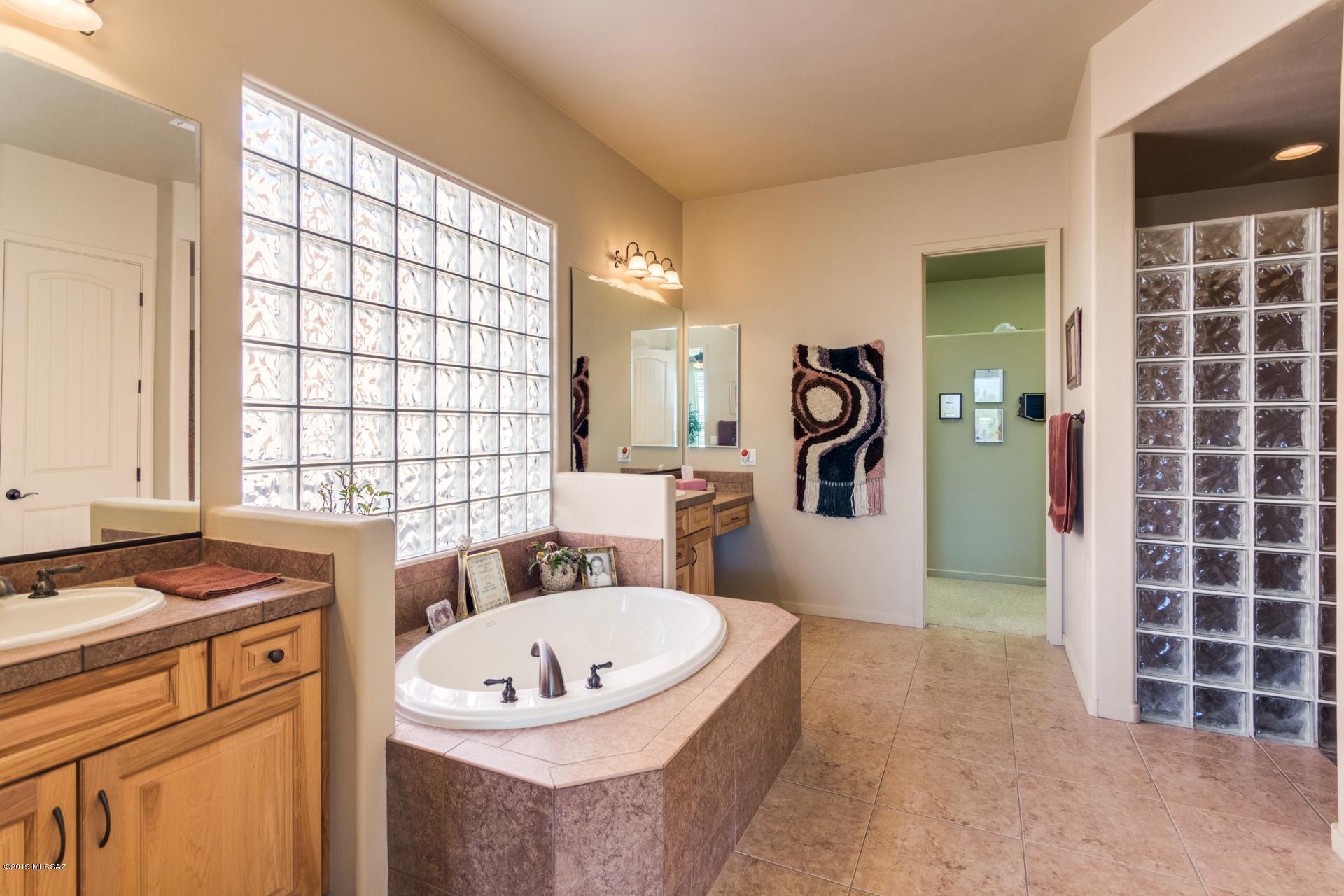 Preserve II at Dove Mtn (183-305) - Residential