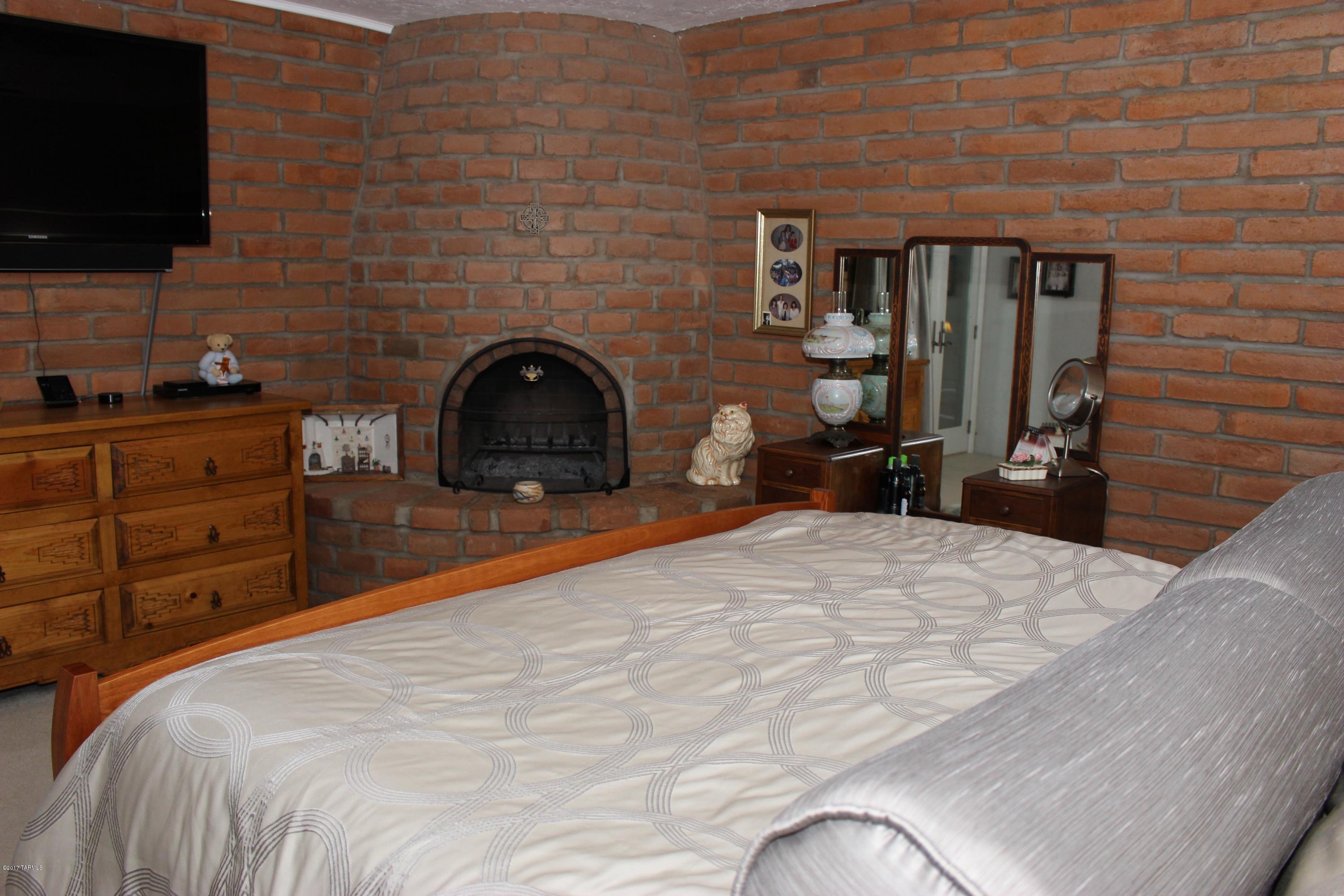 La Bella Vista (1-80) - Residential