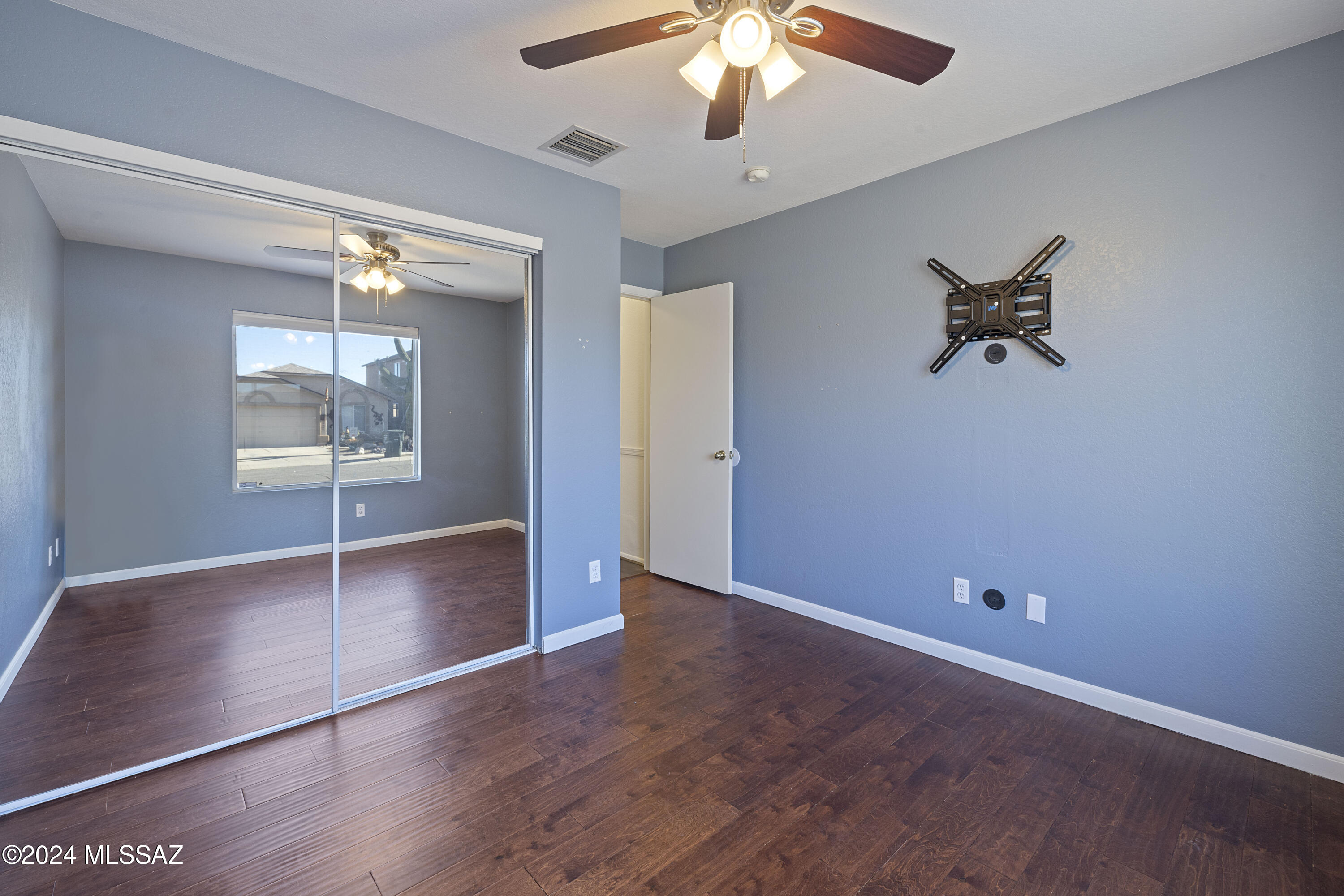 Silver Pass (1-276) - Residential