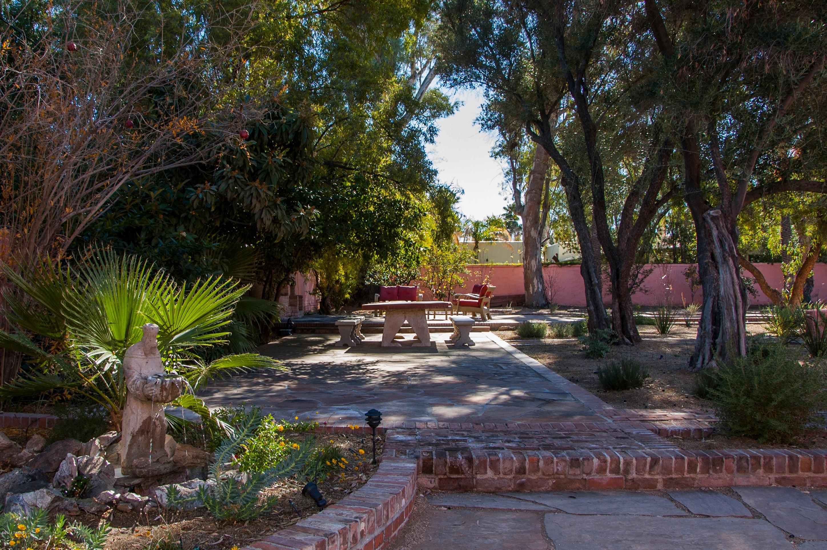 El Encanto Estates - Residential