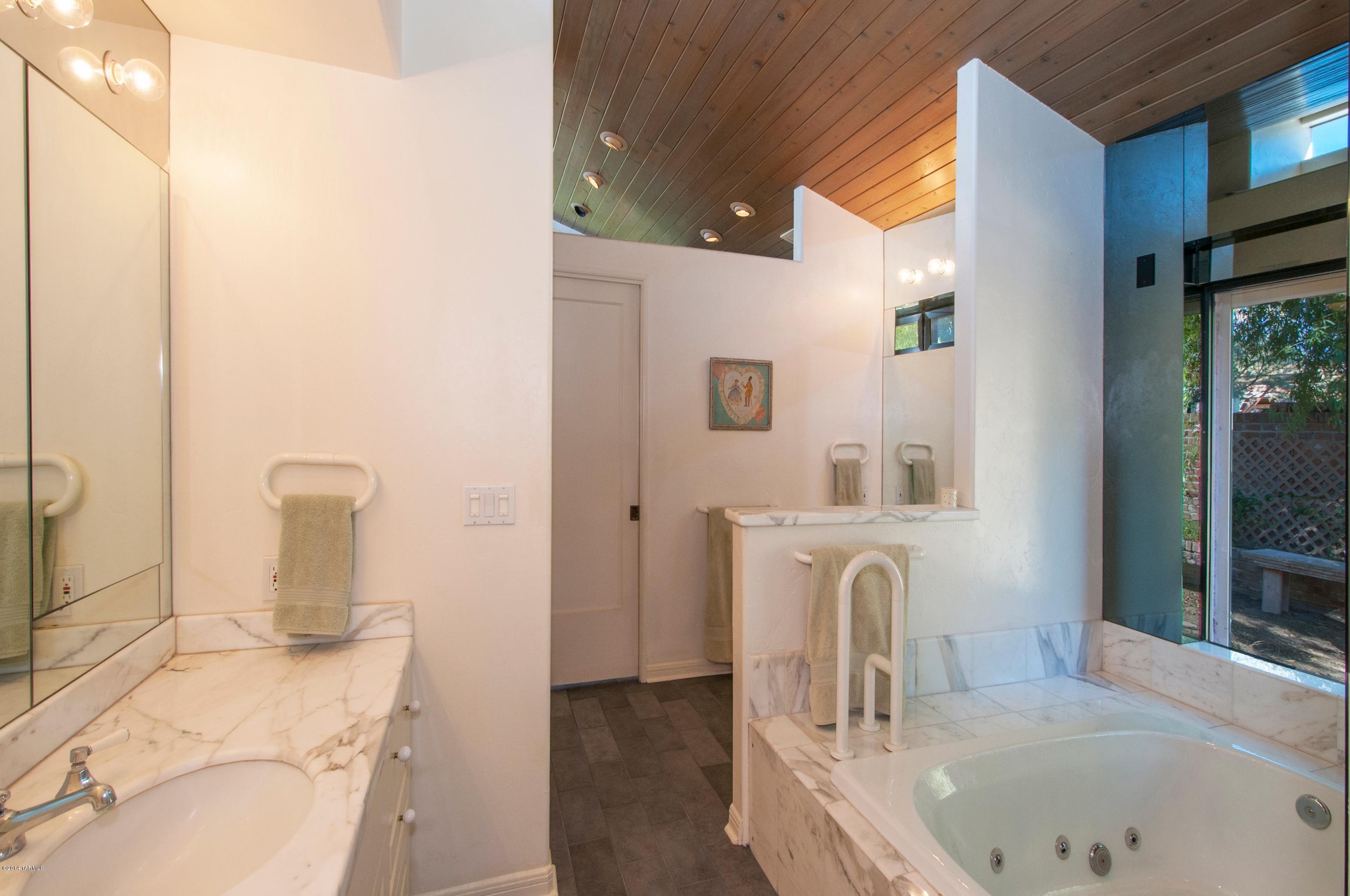 El Encanto Estates - Residential