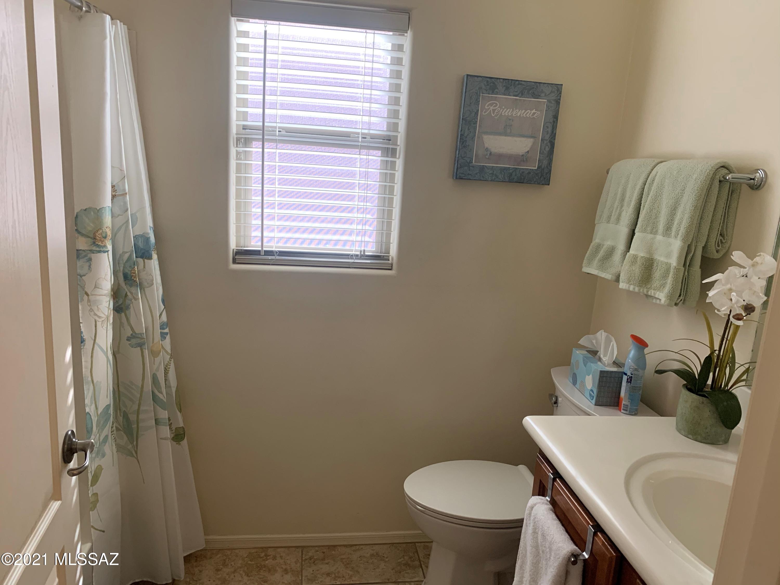 De Anza Links (1-22) - Residential
