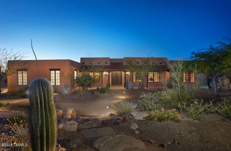 Sellers will counter or accept offers between $575,000 & $600,000. Spectacular home ideally situated on a 3.31 acre horse property lot with panoramic Catalina and Rincon Mountain Views. Enjoy a lush pristine view from every window. Thoughtful floorplan wraps around a gorgeous covered patio overlooking a sparkling pool, relaxing spa & views. Interior features charming wood beam ceilings, expansive living spaces, spacious bedrooms all with a private bathroom plus an impressive den. A true gourmet kitchen with an impressive Viking gas cooktop, restaurant quality hood vent & stainless steel appliances. Additional features include private gate entry, oversized 3 car garage. Quality BLOCK construction using the best custom building products with attention to details. Don't miss this rare home!