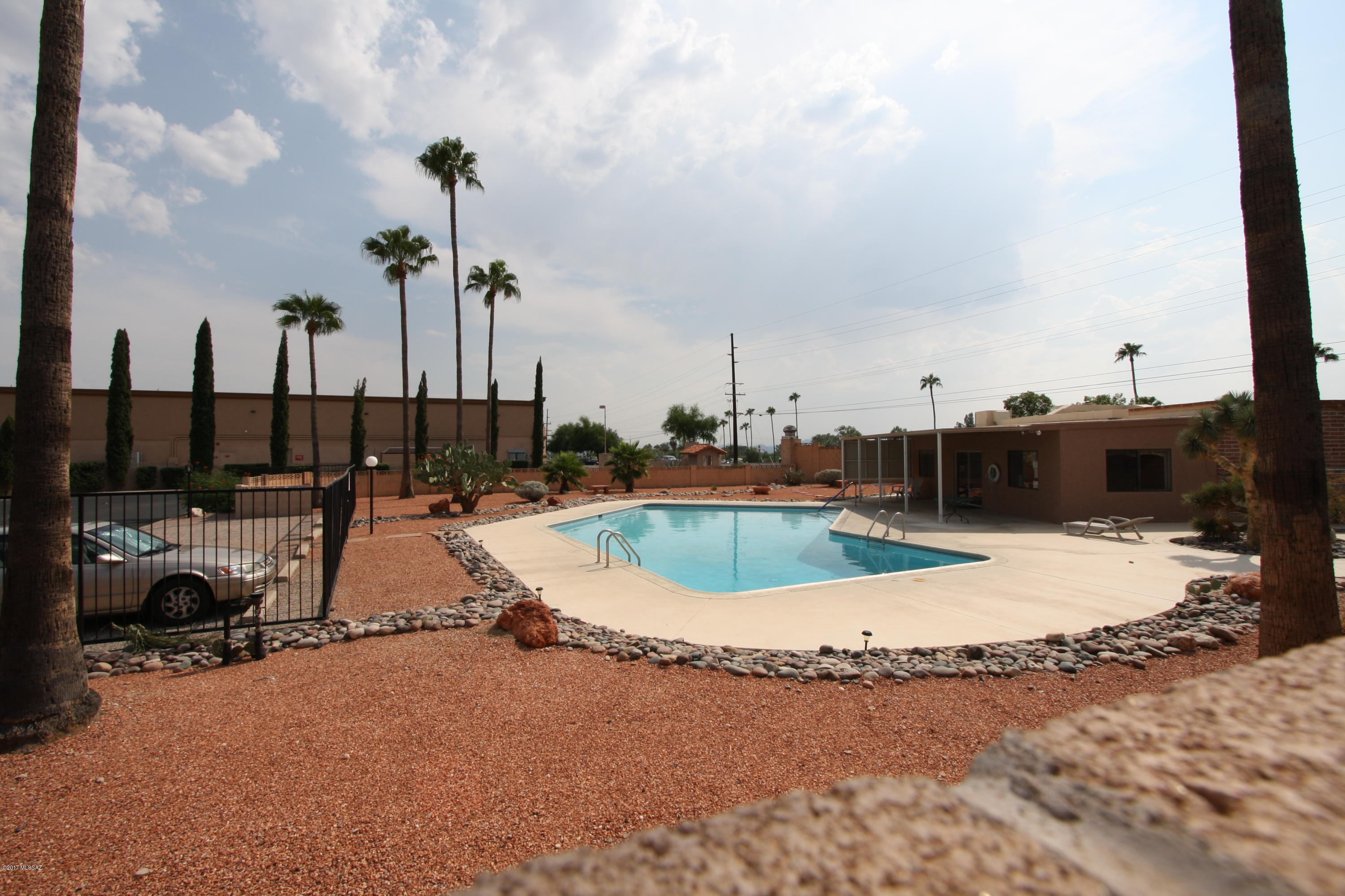 La Serena Townhouses (1-25) - Residential Lease