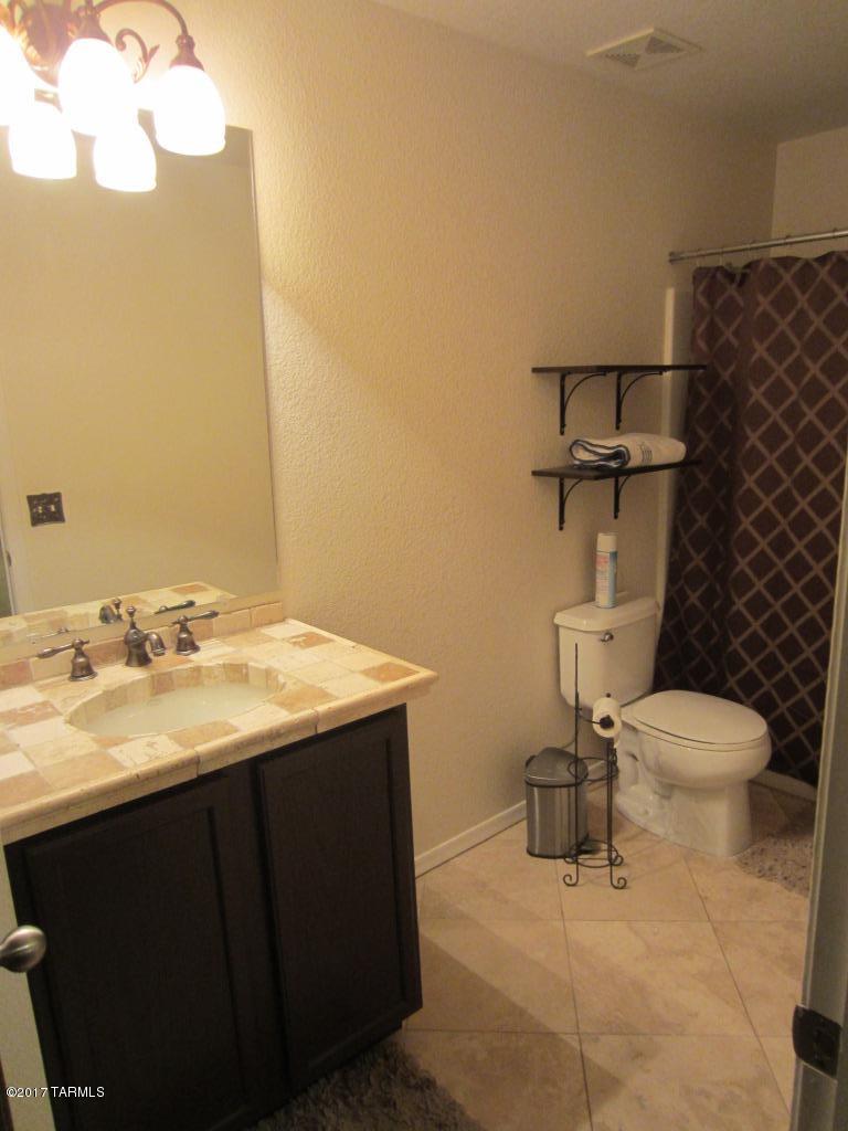 Arroyo Vista (1-166) - Residential