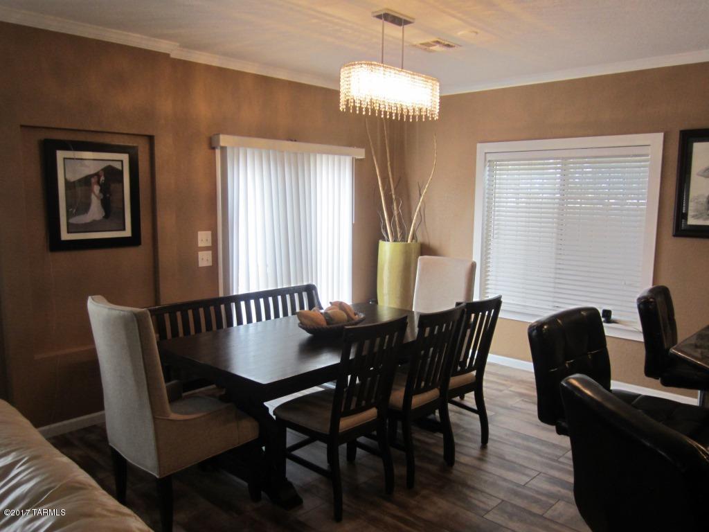 Arroyo Vista (1-166) - Residential