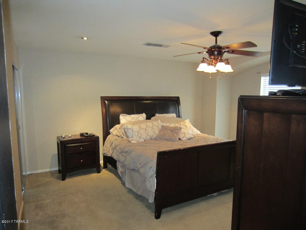Arroyo Vista (1-166) - Residential