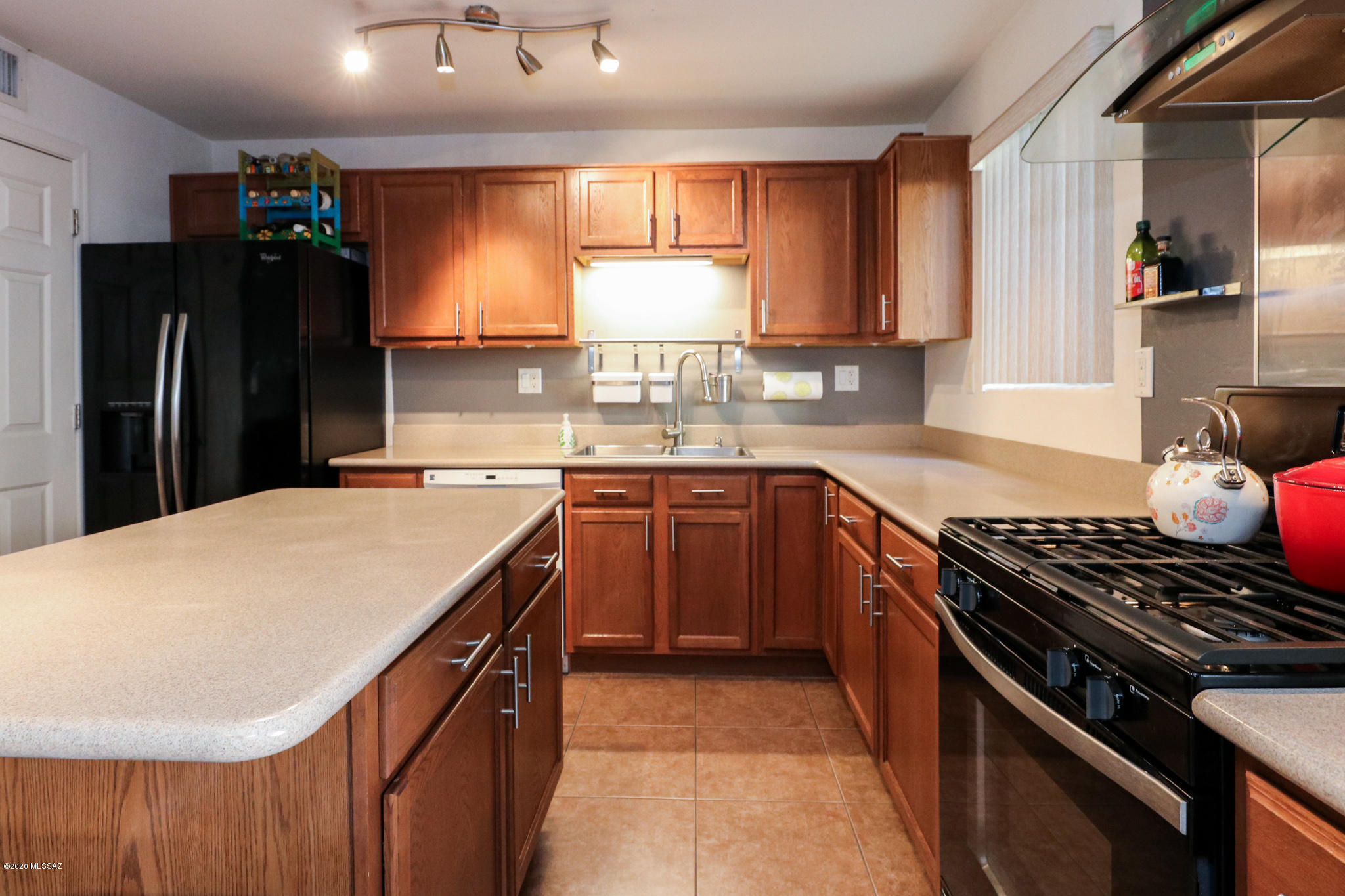 Villa Venice Condos - Residential