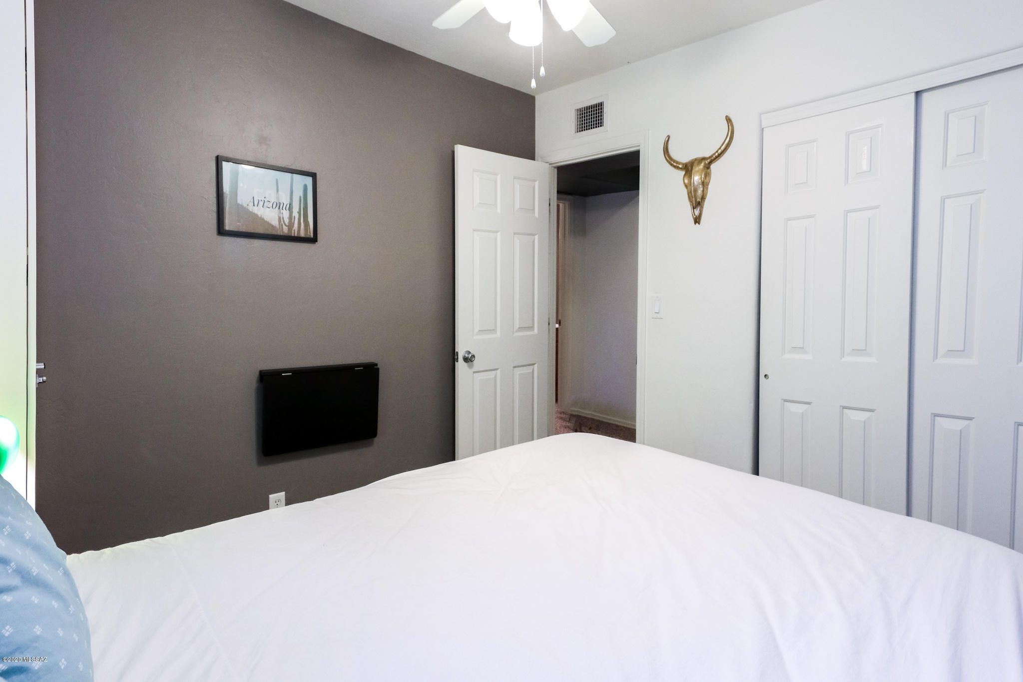 Villa Venice Condos - Residential
