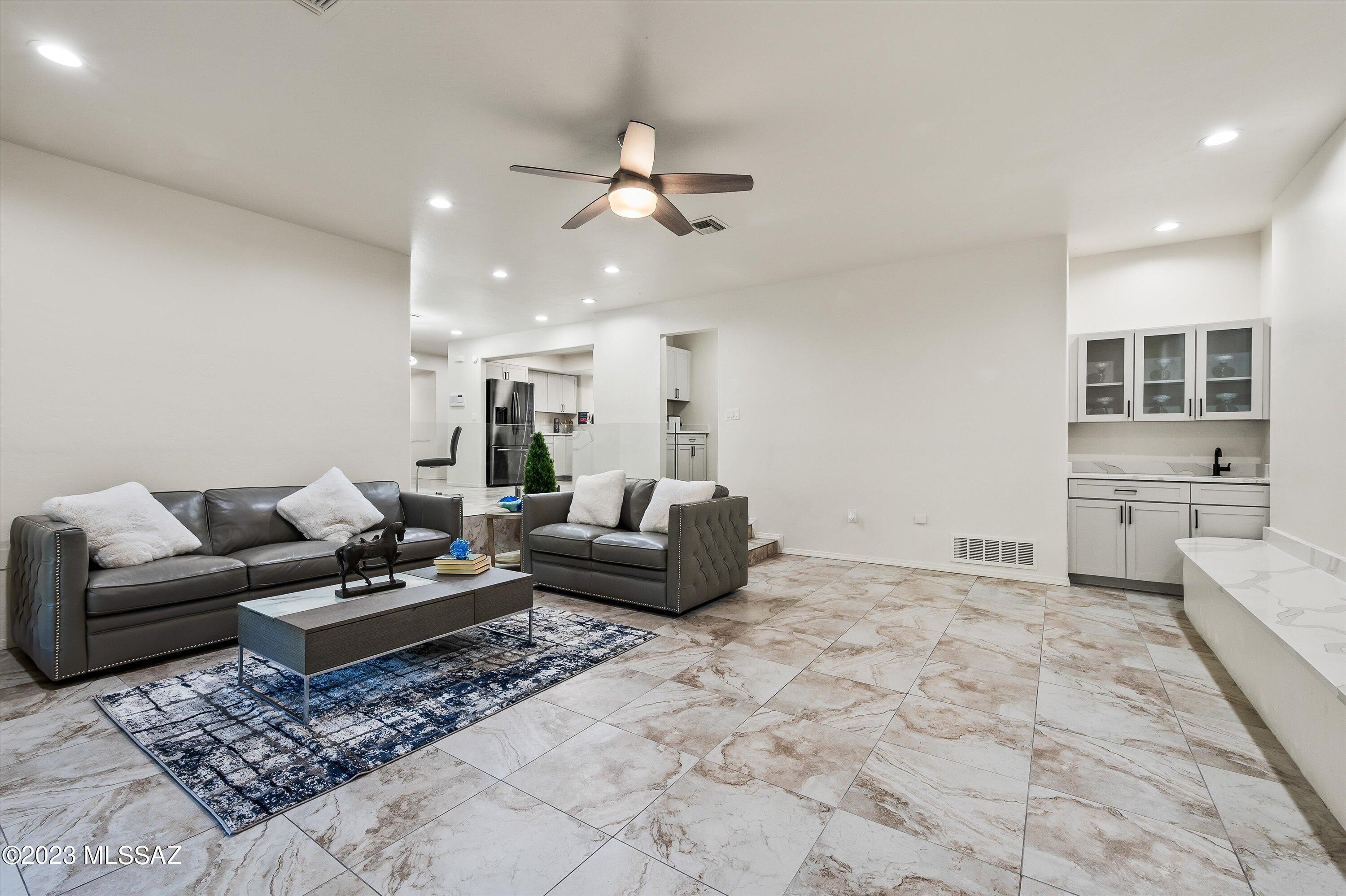 Rio Verde Vista II (74-111) - Residential
