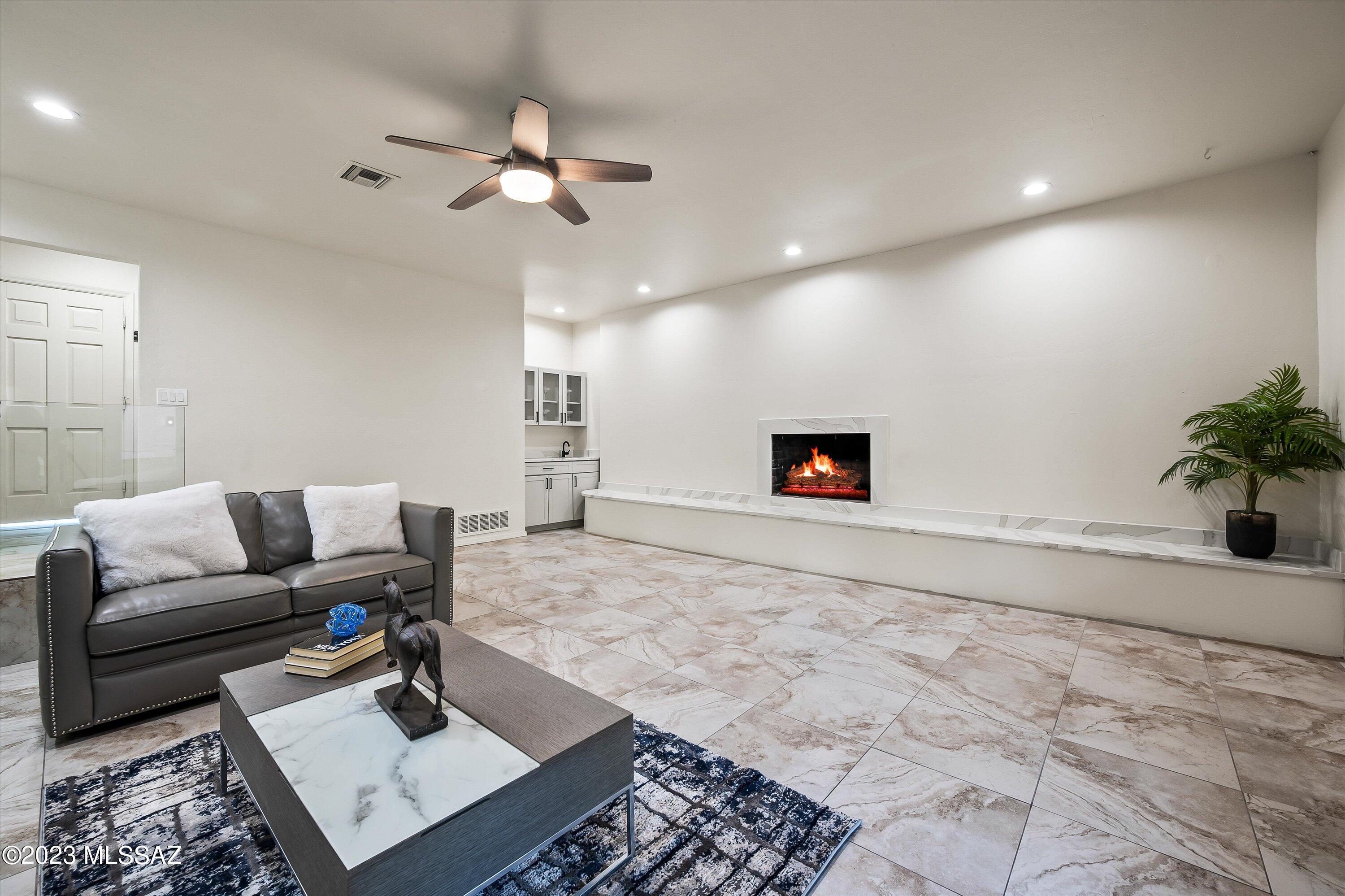 Rio Verde Vista II (74-111) - Residential